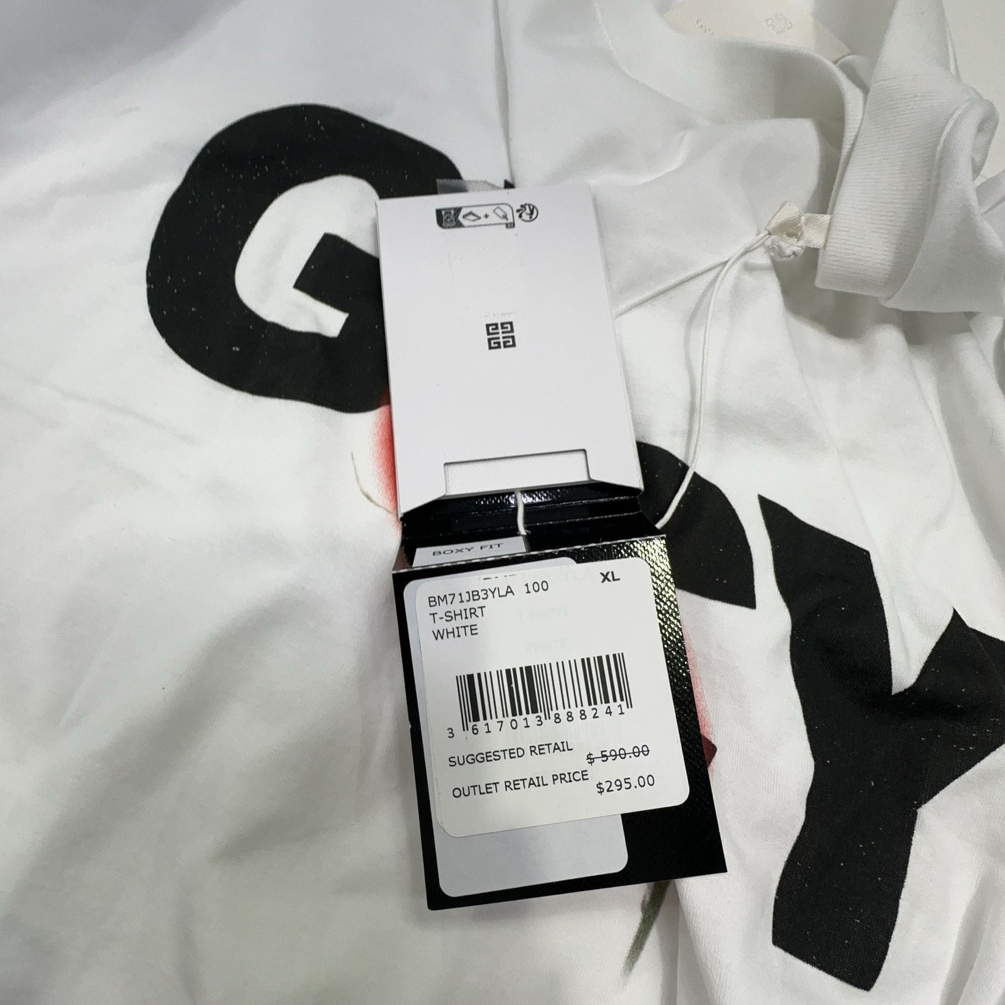 Givenchy Givenchy Logo Floral Print T-Shirt Size XL Size US XL / EU 56 / 4 - 3 Thumbnail