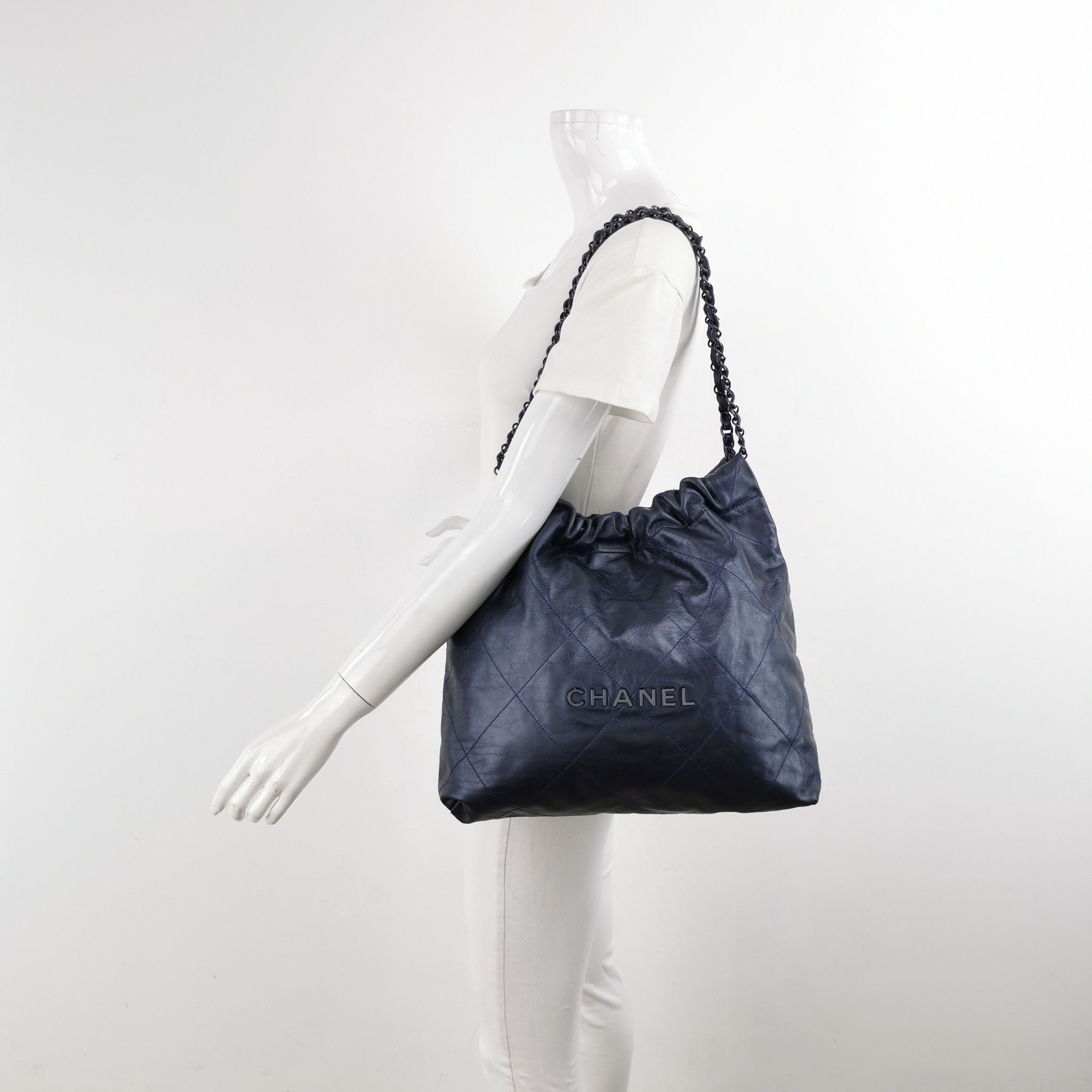 Chanel Chanel Women os Shoulder Bags Size ONE SIZE - 2 Thumbnail