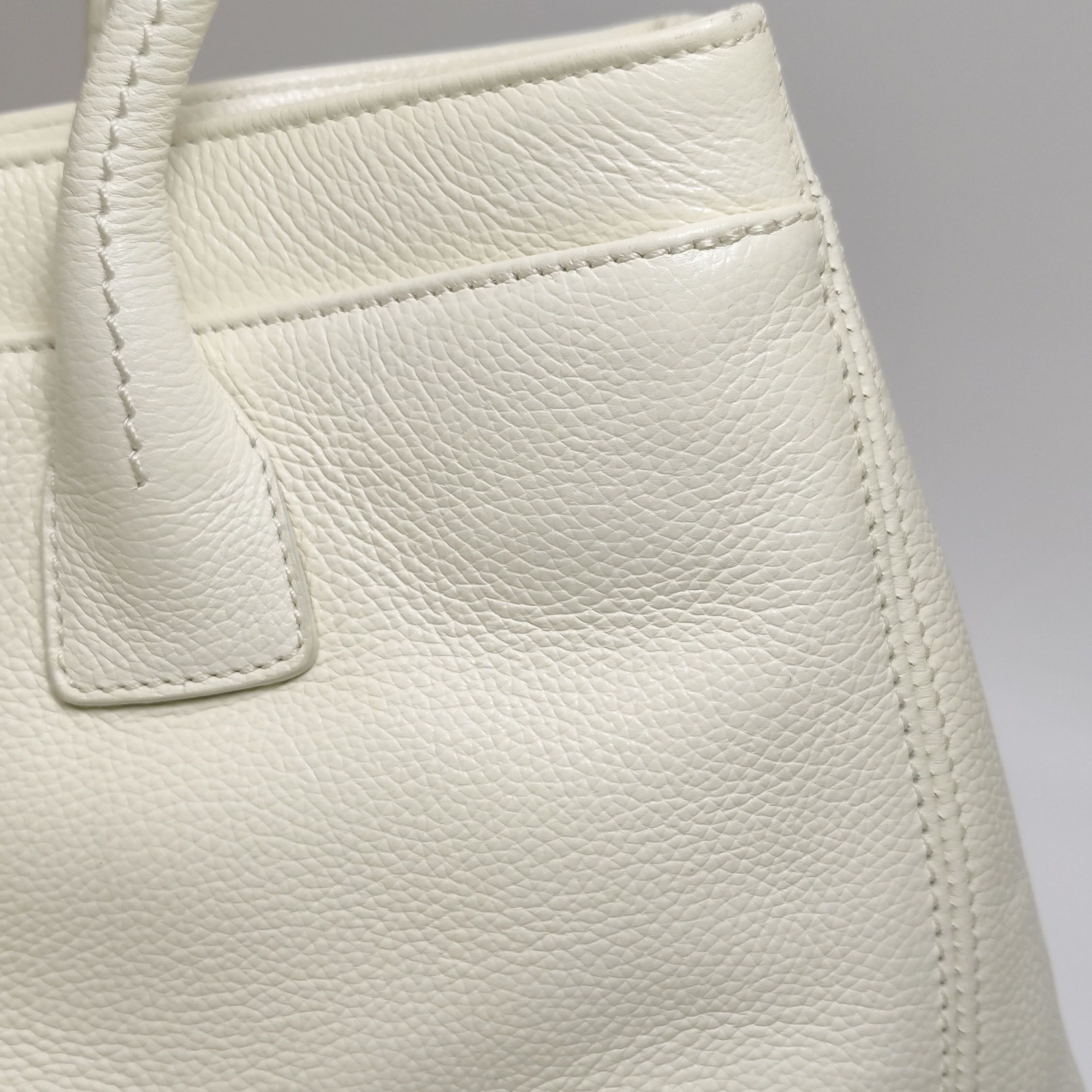 Chanel Chanel Women os Shoulder Bags Size ONE SIZE - 24 Thumbnail