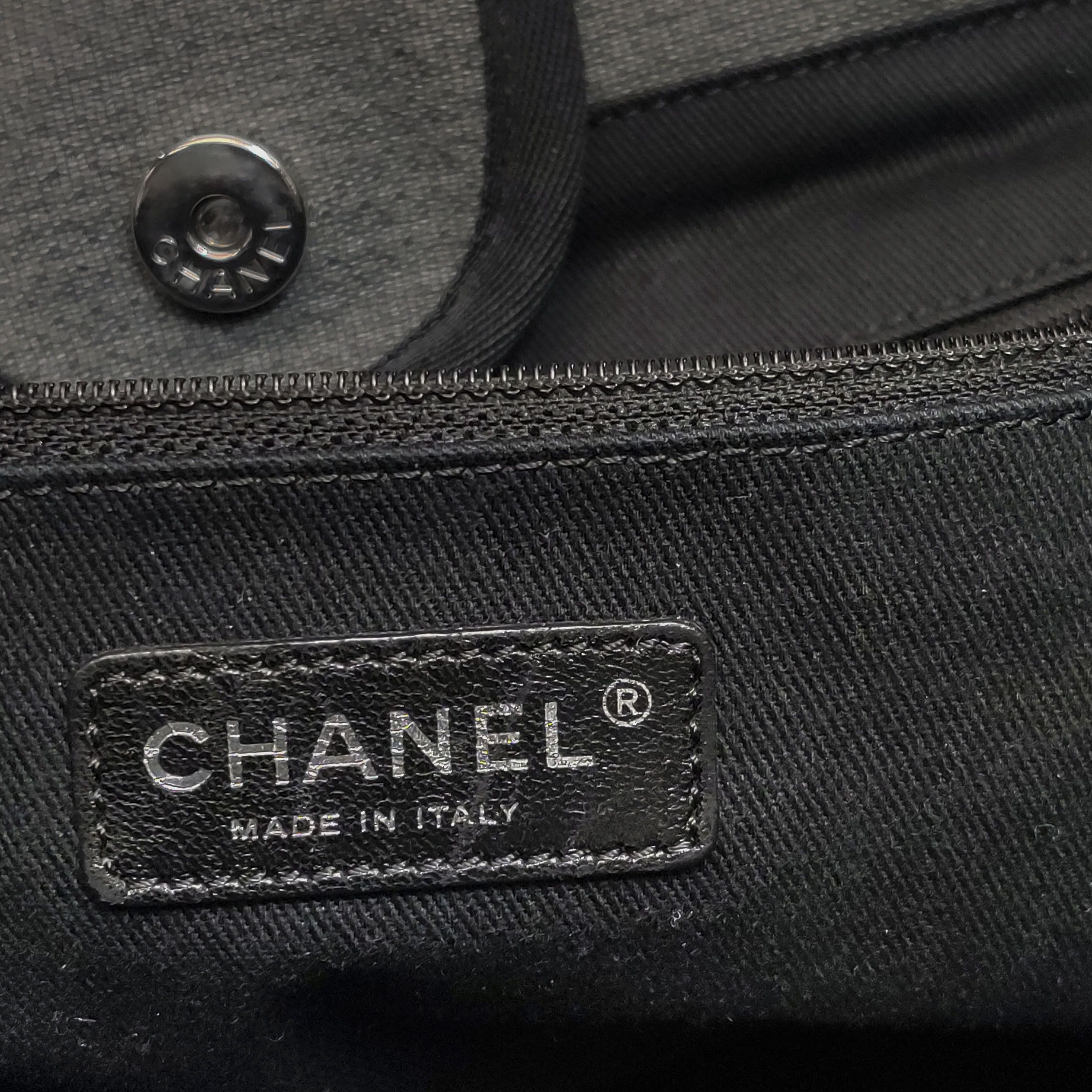 Chanel Chanel Women os Shoulder Bags Size ONE SIZE - 10 Thumbnail