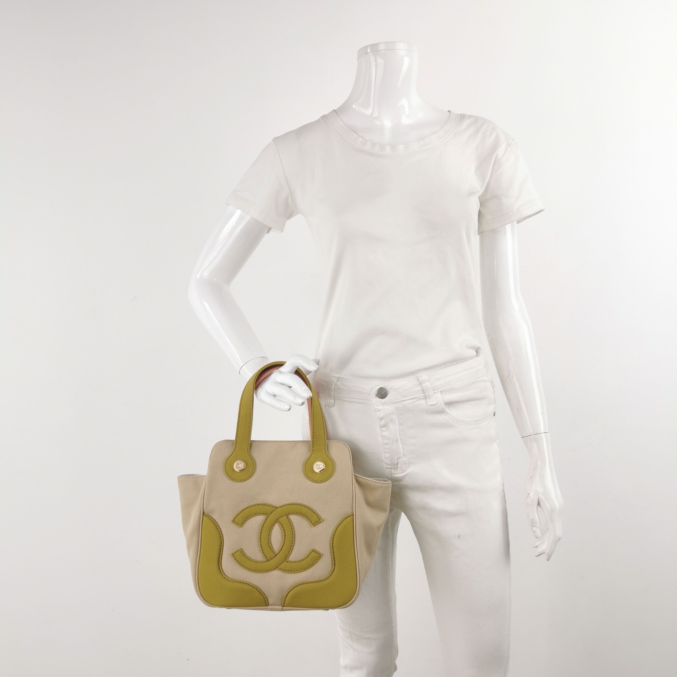 Chanel Chanel Women os Tote Bags Size ONE SIZE - 2 Thumbnail