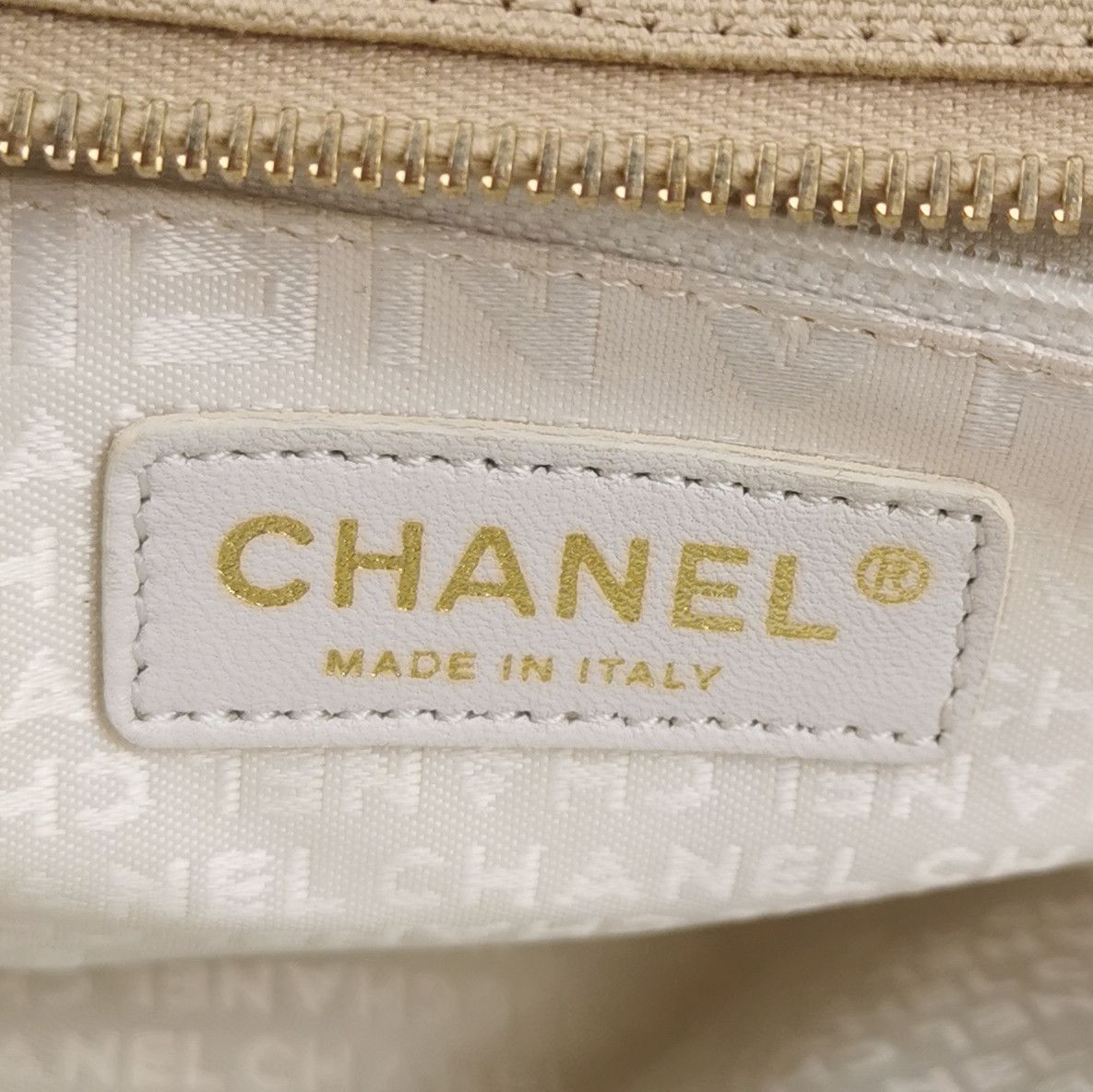 Chanel Chanel Women os Tote Bags Size ONE SIZE - 8 Thumbnail