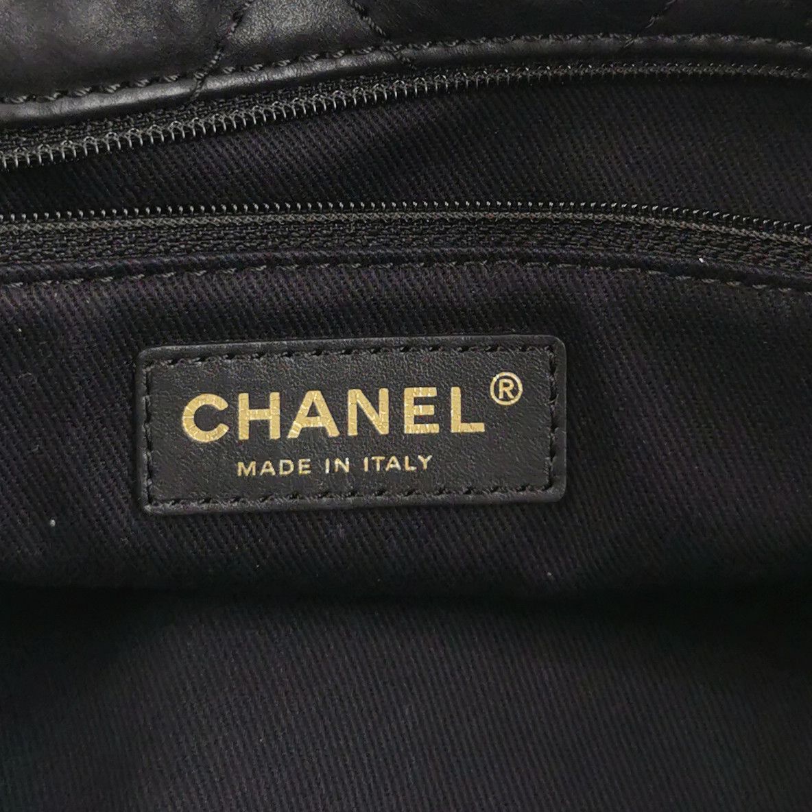 Chanel Chanel Women os Shoulder Bags Size ONE SIZE - 8 Thumbnail