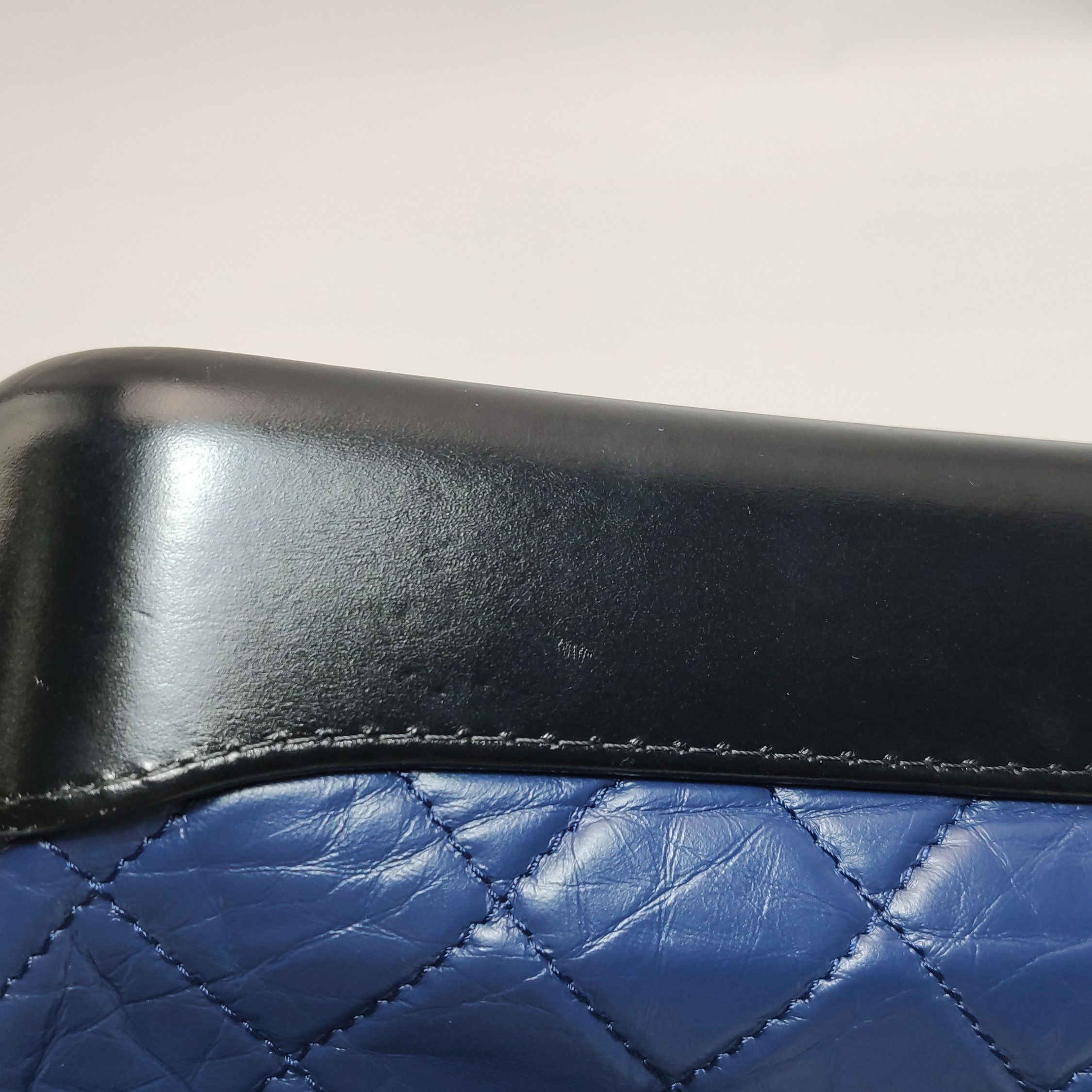 Chanel Chanel Women os Shoulder Bags Size ONE SIZE - 25 Thumbnail