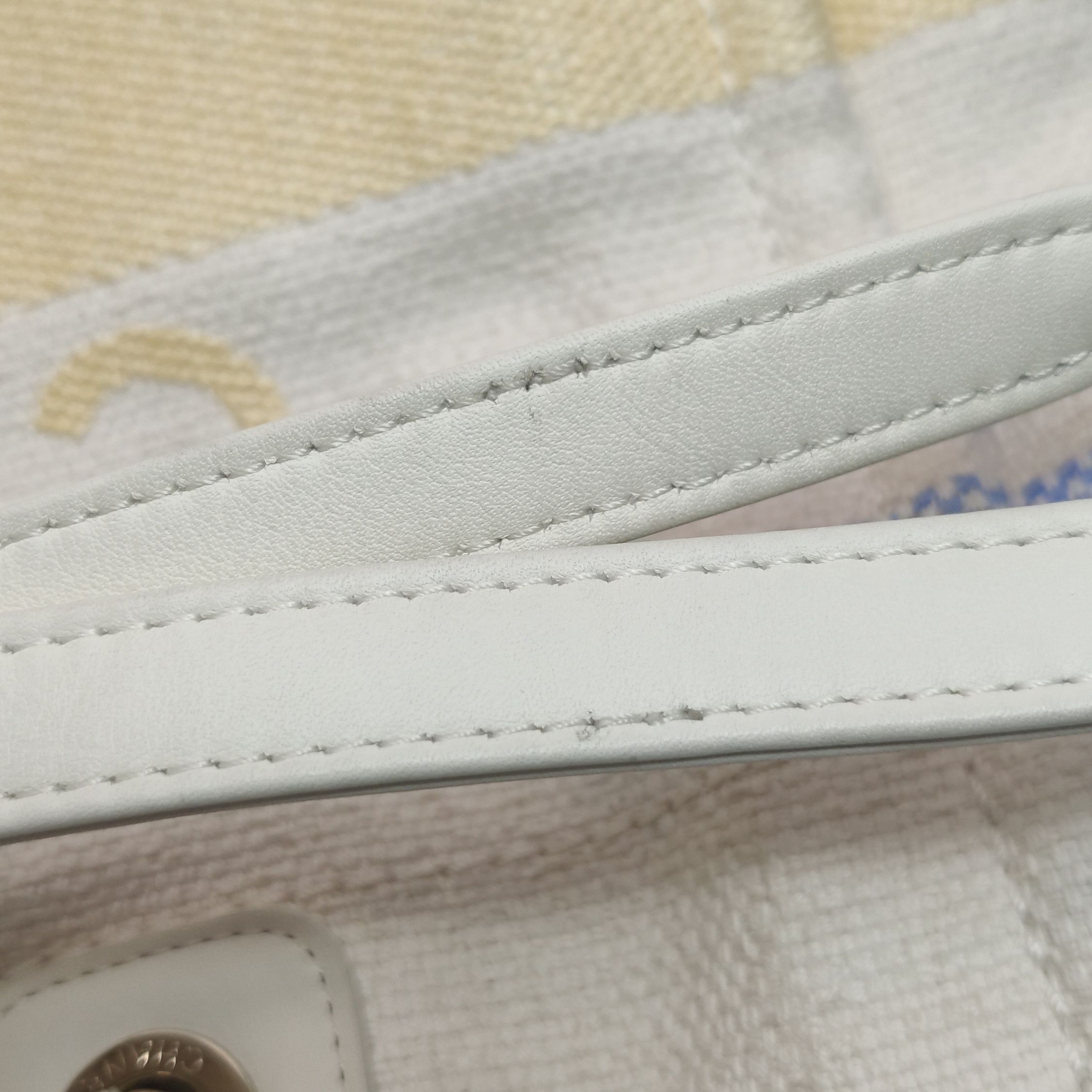 Chanel Chanel Women os Shoulder Bags Size ONE SIZE - 14 Thumbnail