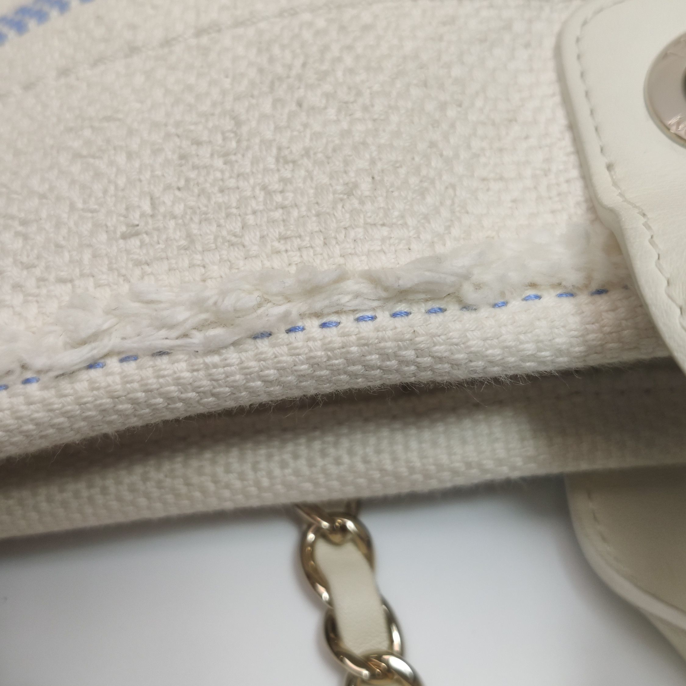 Chanel Chanel Women os Shoulder Bags Size ONE SIZE - 20 Thumbnail
