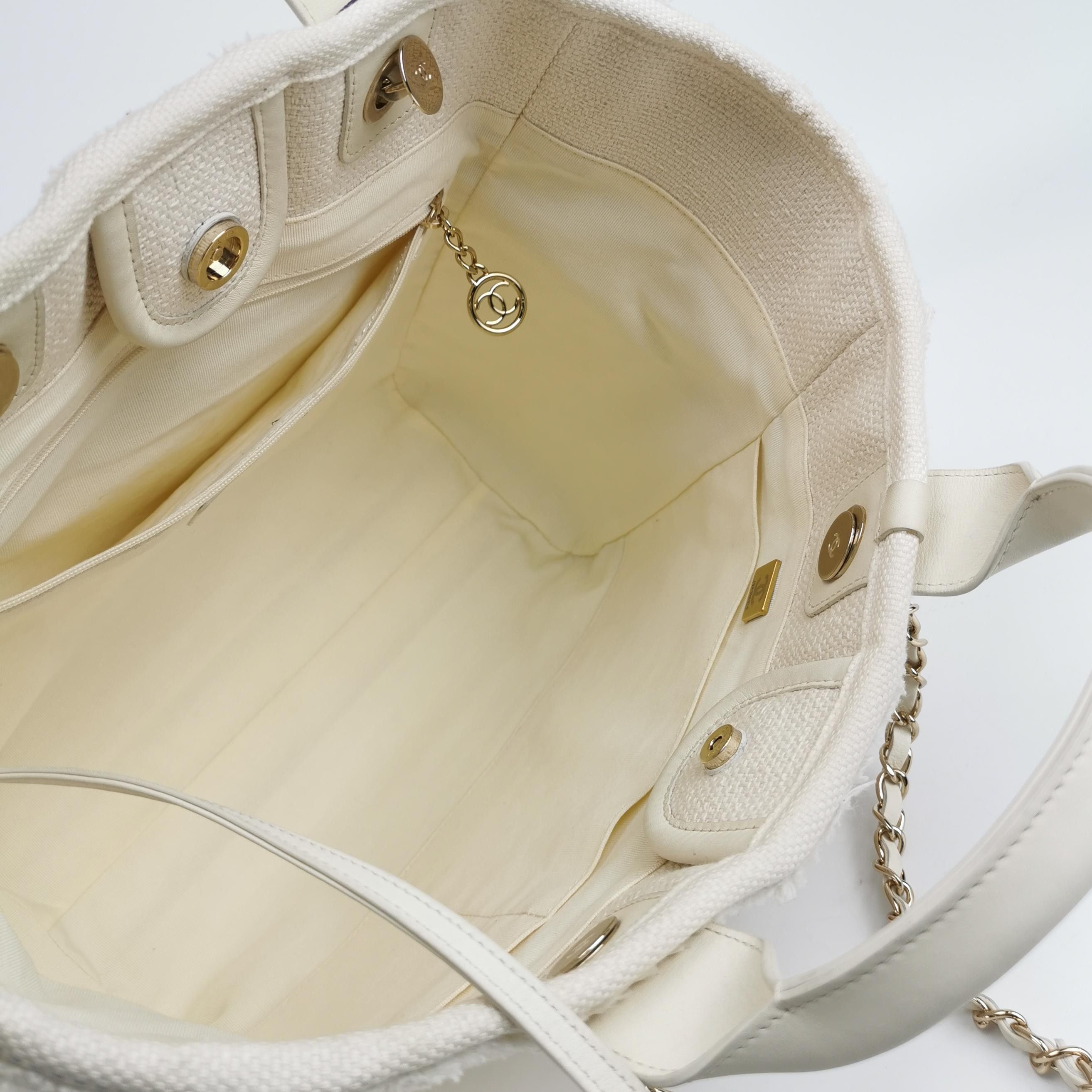 Chanel Chanel Women os Shoulder Bags Size ONE SIZE - 7 Thumbnail