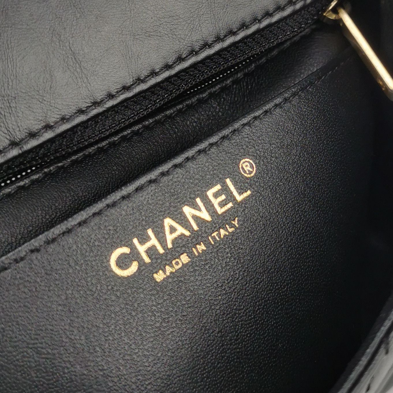 Chanel Chanel Women os Shoulder Bags Size ONE SIZE - 8 Thumbnail