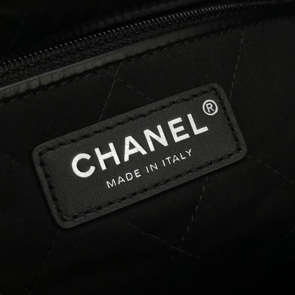 Chanel Chanel Women os Backpacks Size ONE SIZE - 8 Thumbnail