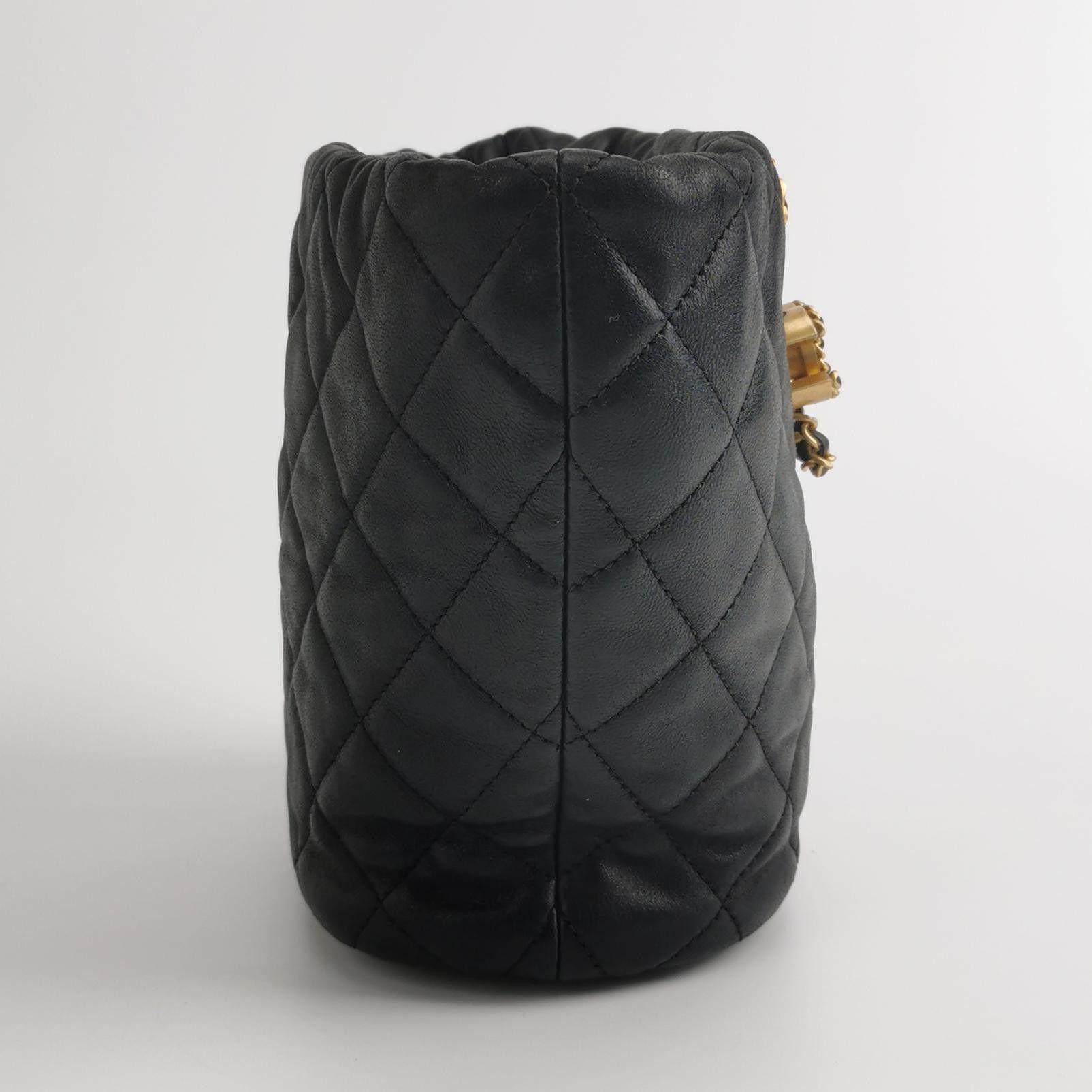 Chanel Chanel Women os Shoulder Bags Size ONE SIZE - 4 Thumbnail
