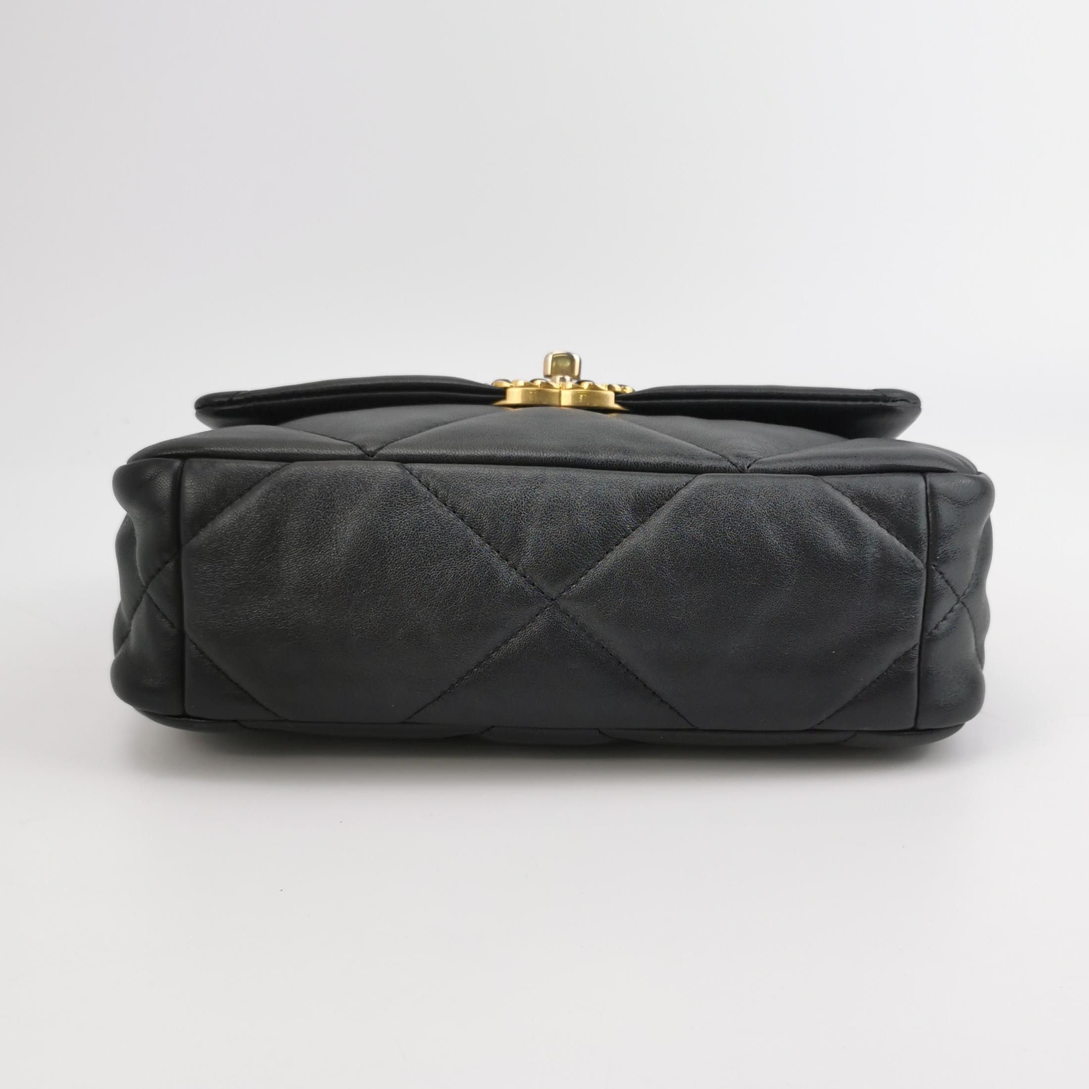 Chanel Chanel Women os Shoulder Bags Size ONE SIZE - 6 Thumbnail