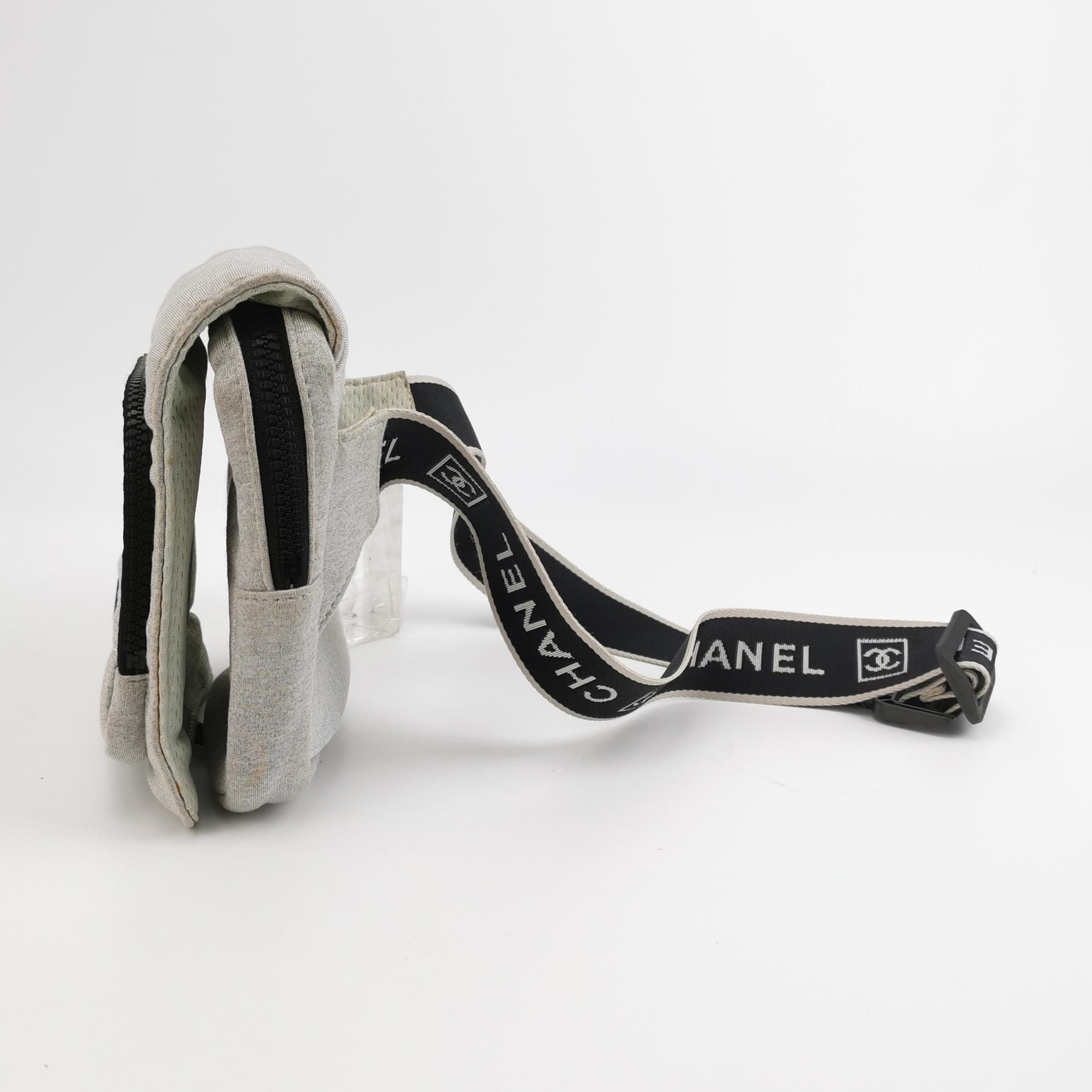 Chanel Chanel Women os Belt Bags Size ONE SIZE - 3 Thumbnail