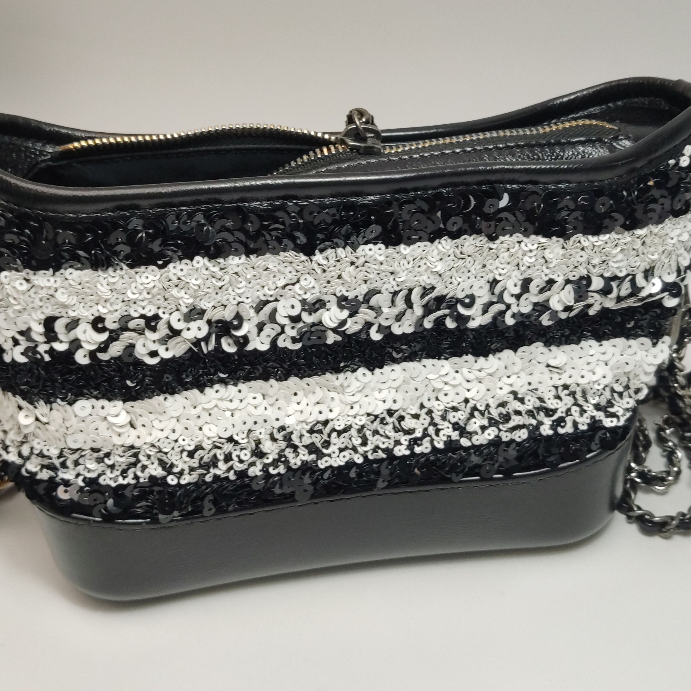 Chanel Chanel Women os Shoulder Bags Size ONE SIZE - 18 Thumbnail
