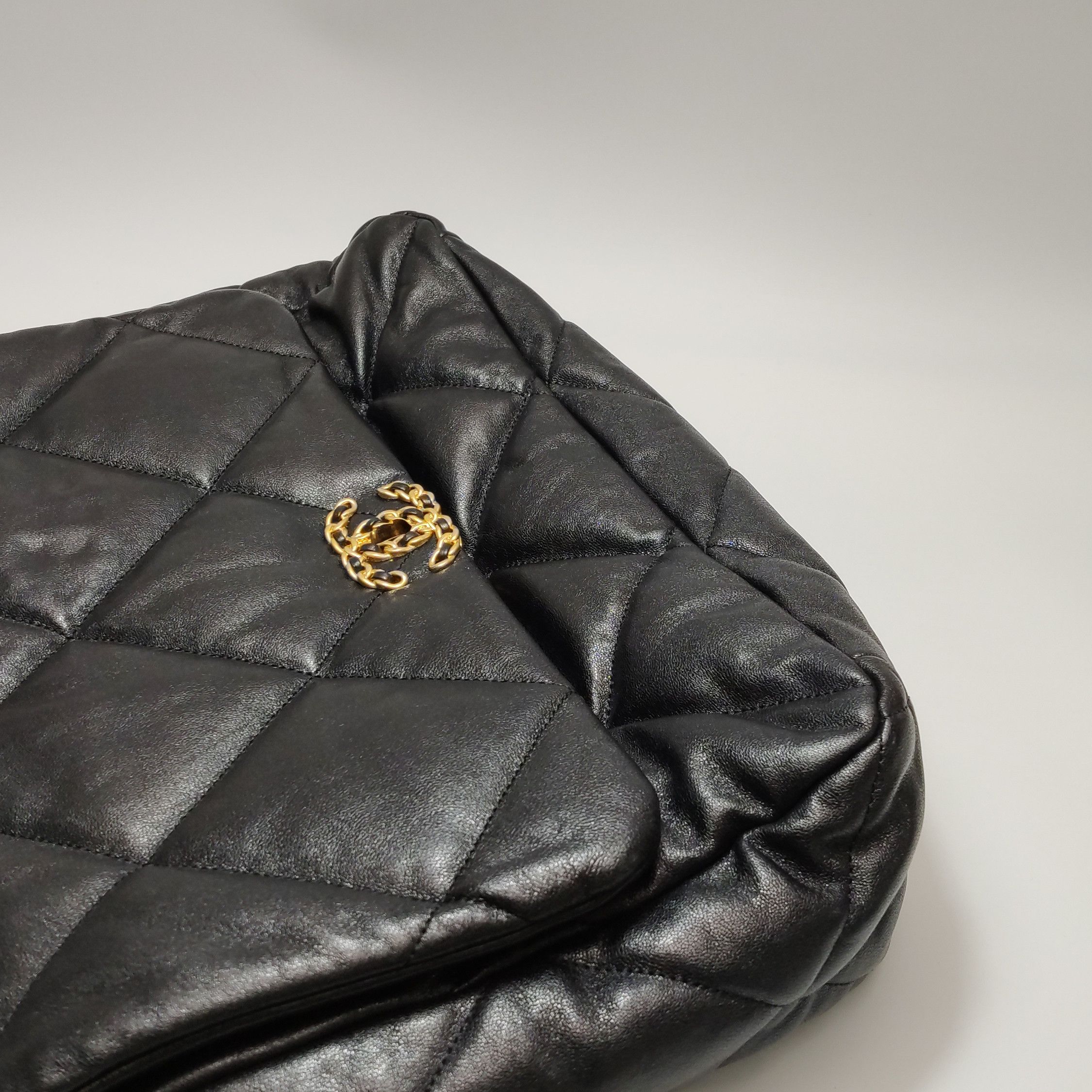 Chanel Chanel Women os Shoulder Bags Size ONE SIZE - 15 Thumbnail