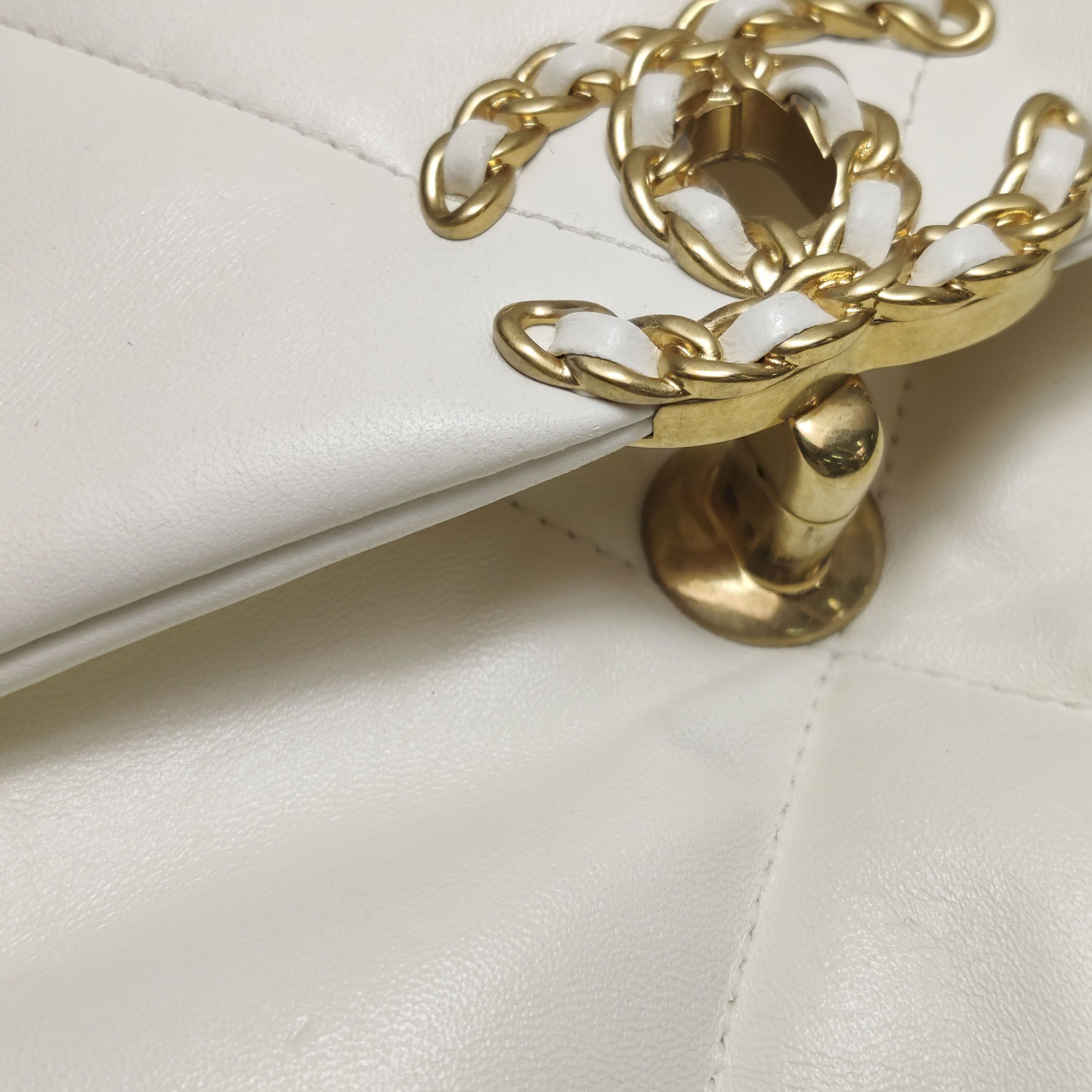 Chanel Chanel Women os Shoulder Bags Size ONE SIZE - 20 Thumbnail