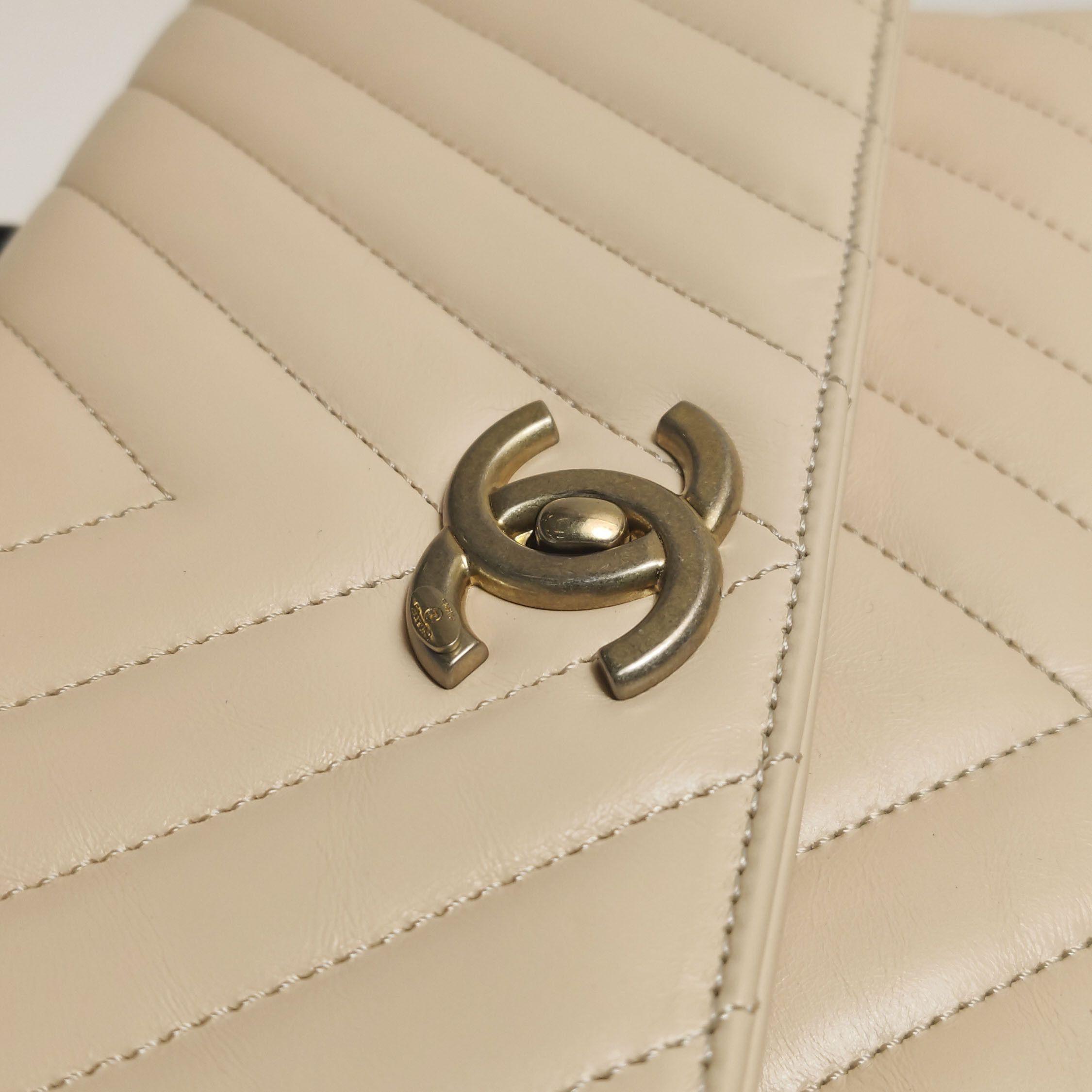 Chanel Chanel Women os Shoulder Bags Size ONE SIZE - 14 Thumbnail