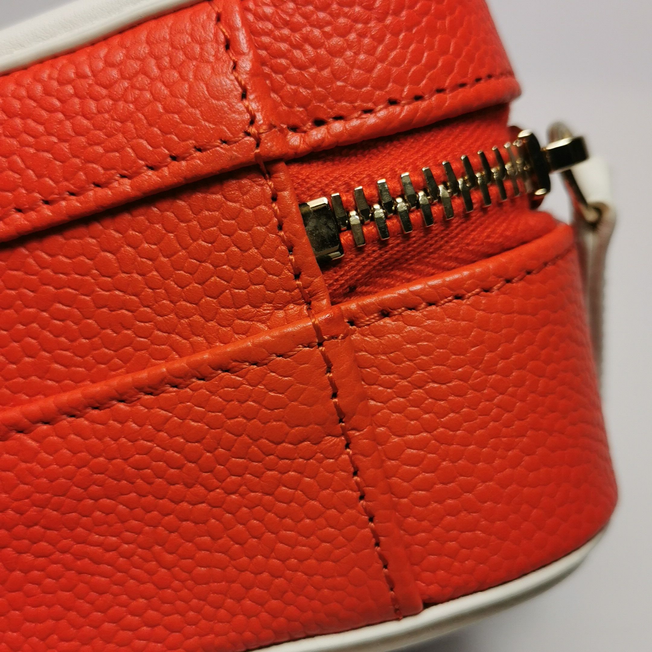 Chanel Chanel Women os Shoulder Bags Size ONE SIZE - 16 Thumbnail