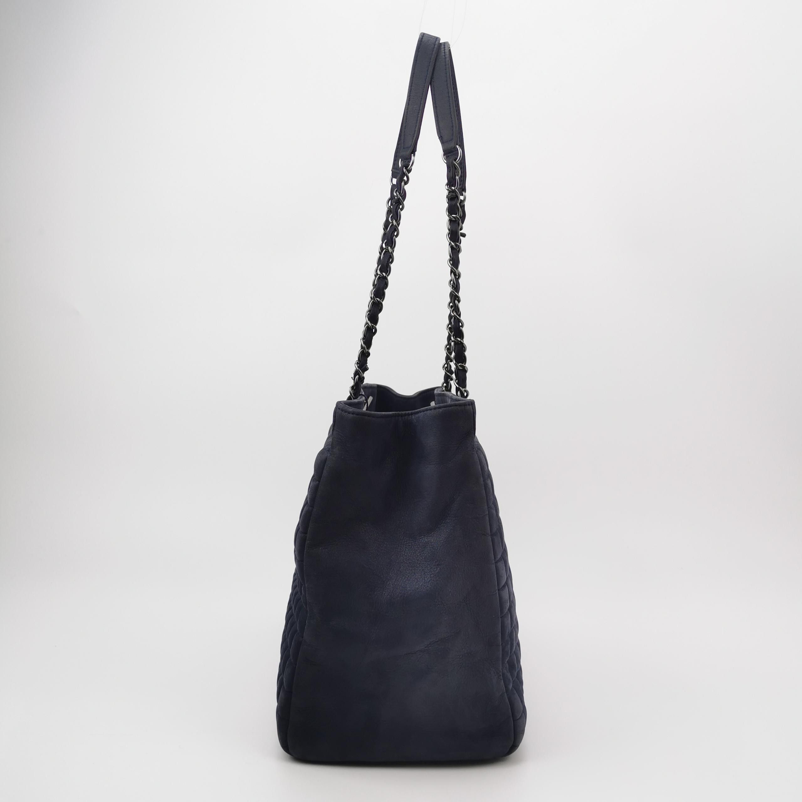 Chanel Chanel Women os Shoulder Bags Size ONE SIZE - 3 Thumbnail