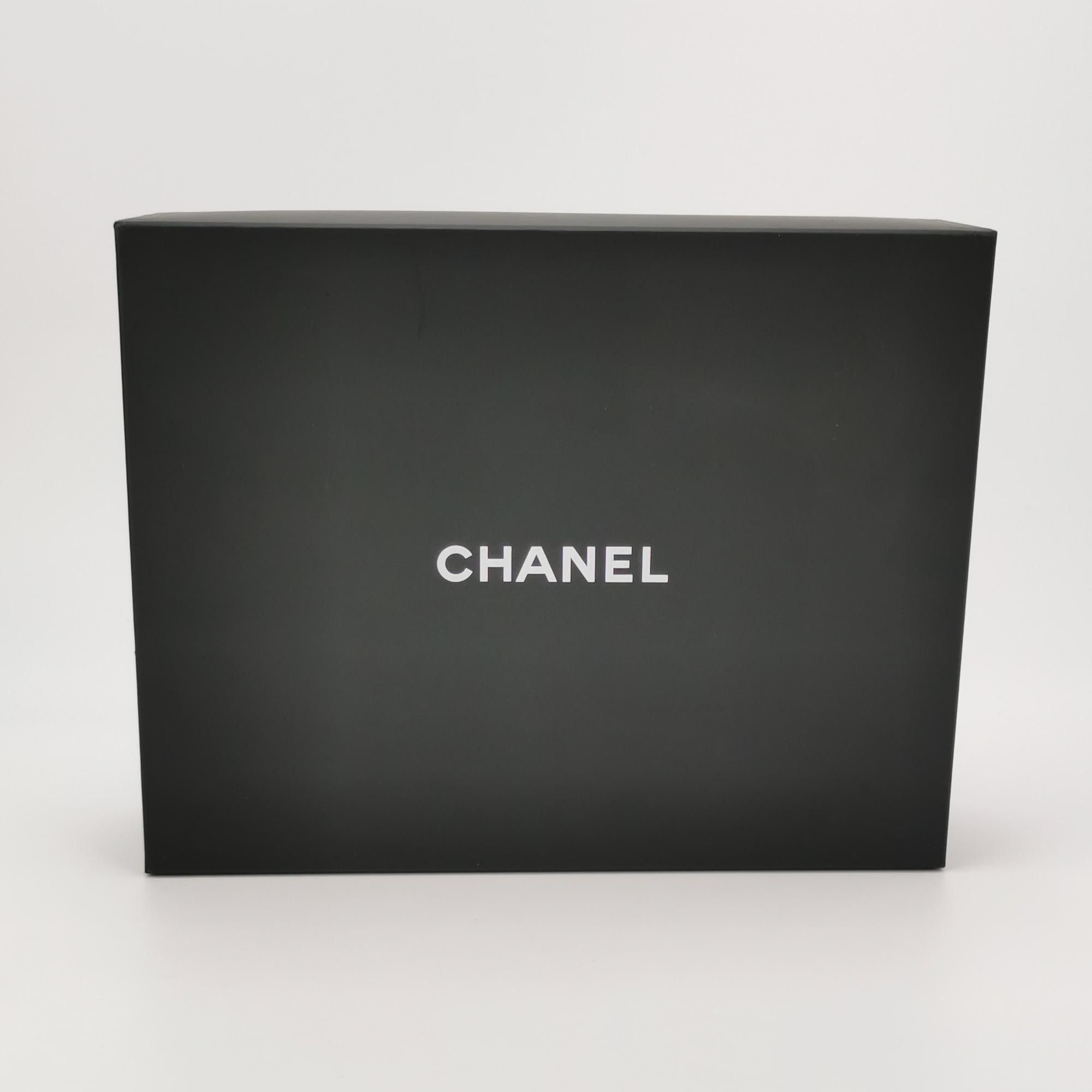 Chanel Chanel Women os Shoulder Bags Size ONE SIZE - 9 Thumbnail