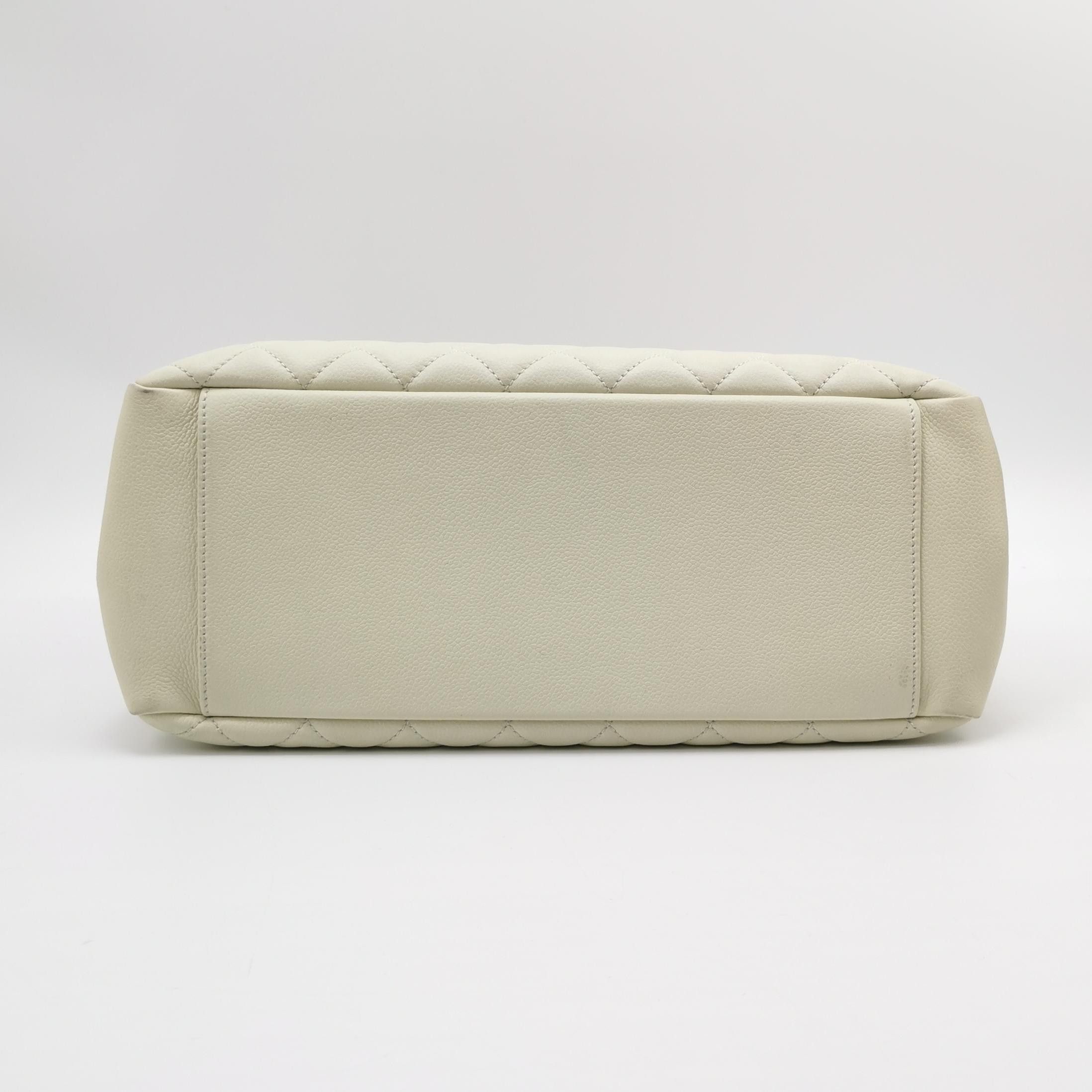 Chanel Chanel Women os Shoulder Bags Size ONE SIZE - 6 Thumbnail