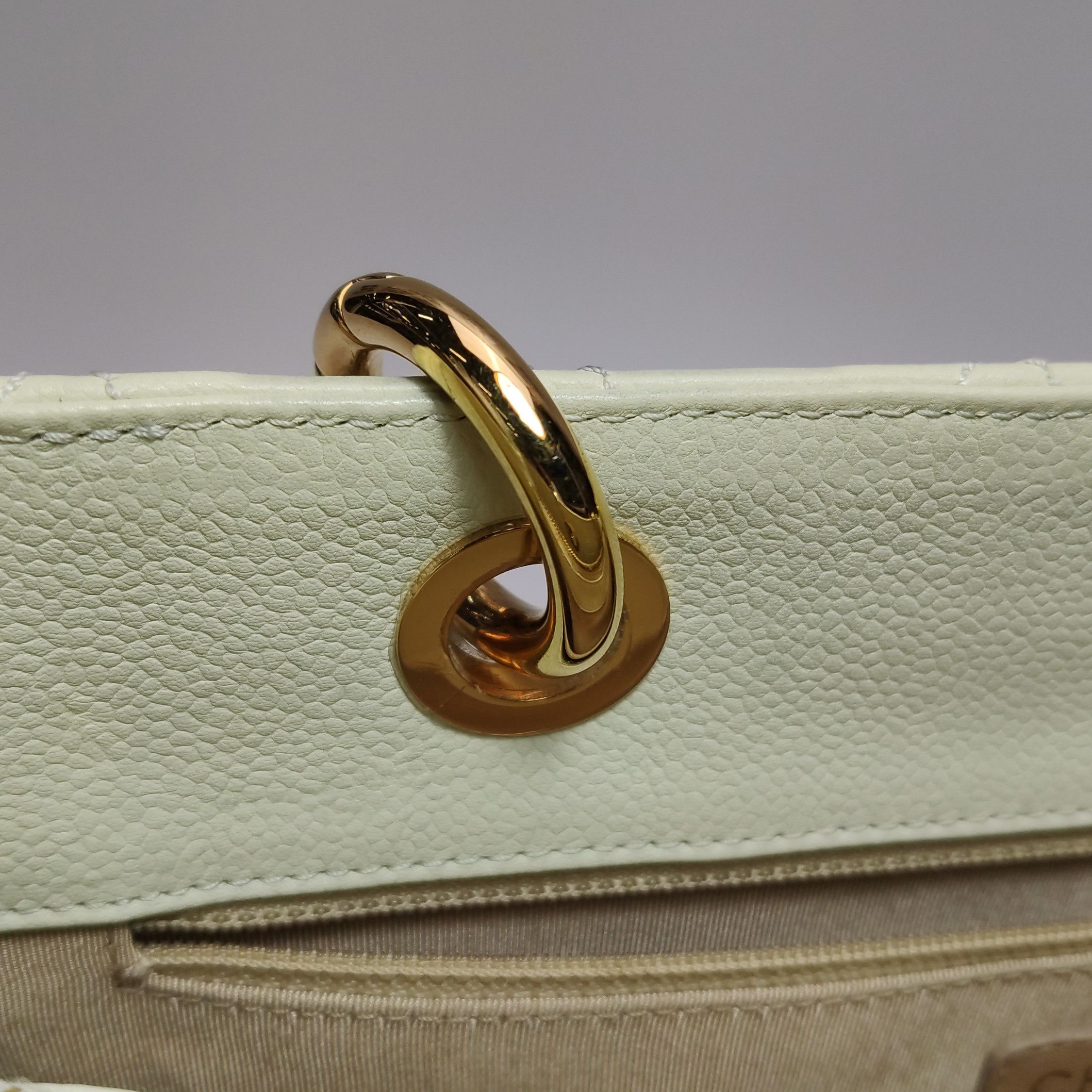 Chanel Chanel Women os Shoulder Bags Size ONE SIZE - 14 Thumbnail