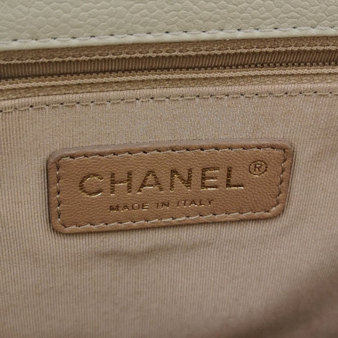 Chanel Chanel Women os Shoulder Bags Size ONE SIZE - 8 Thumbnail