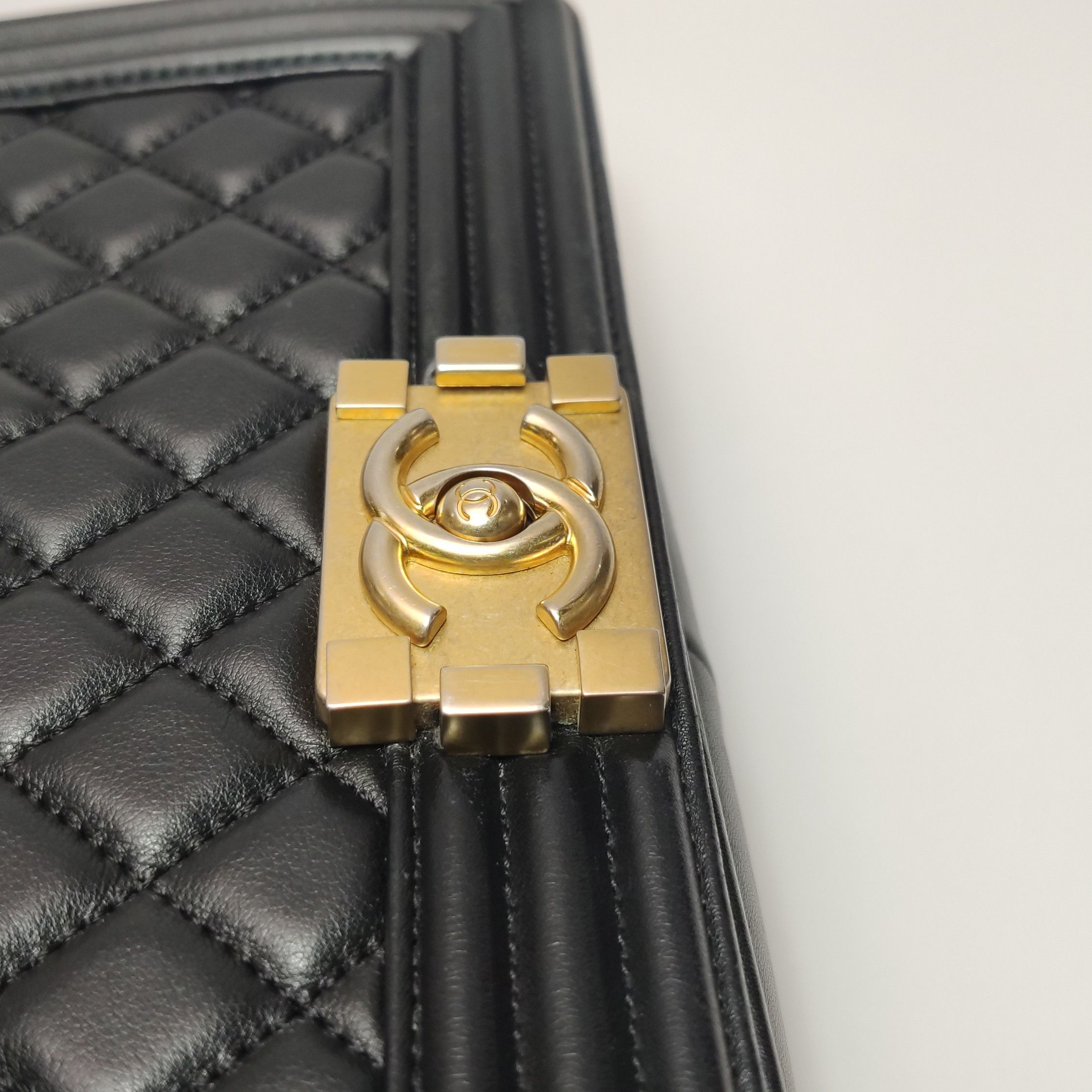 Chanel Chanel Women os Shoulder Bags Size ONE SIZE - 15 Thumbnail