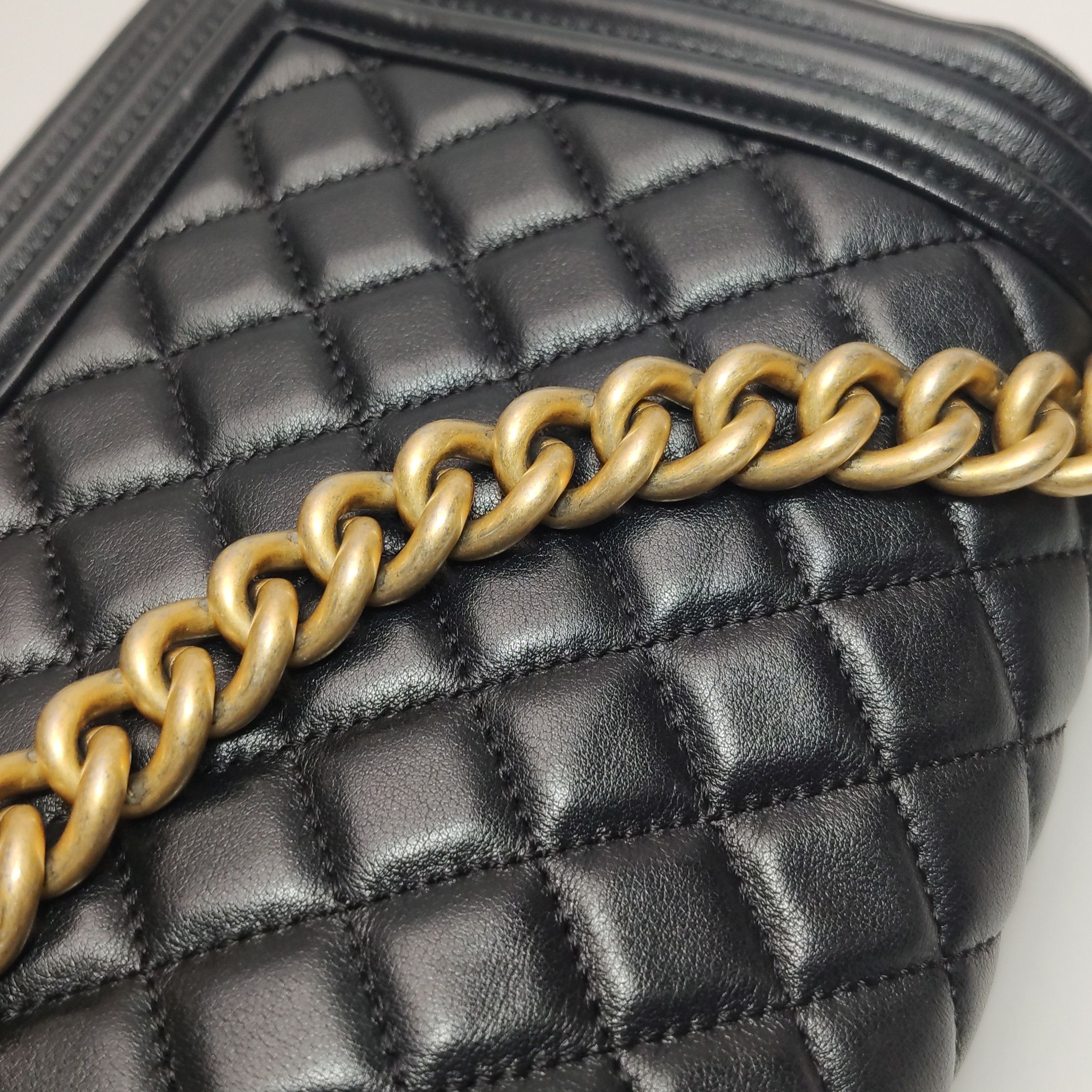 Chanel Chanel Women os Shoulder Bags Size ONE SIZE - 17 Thumbnail