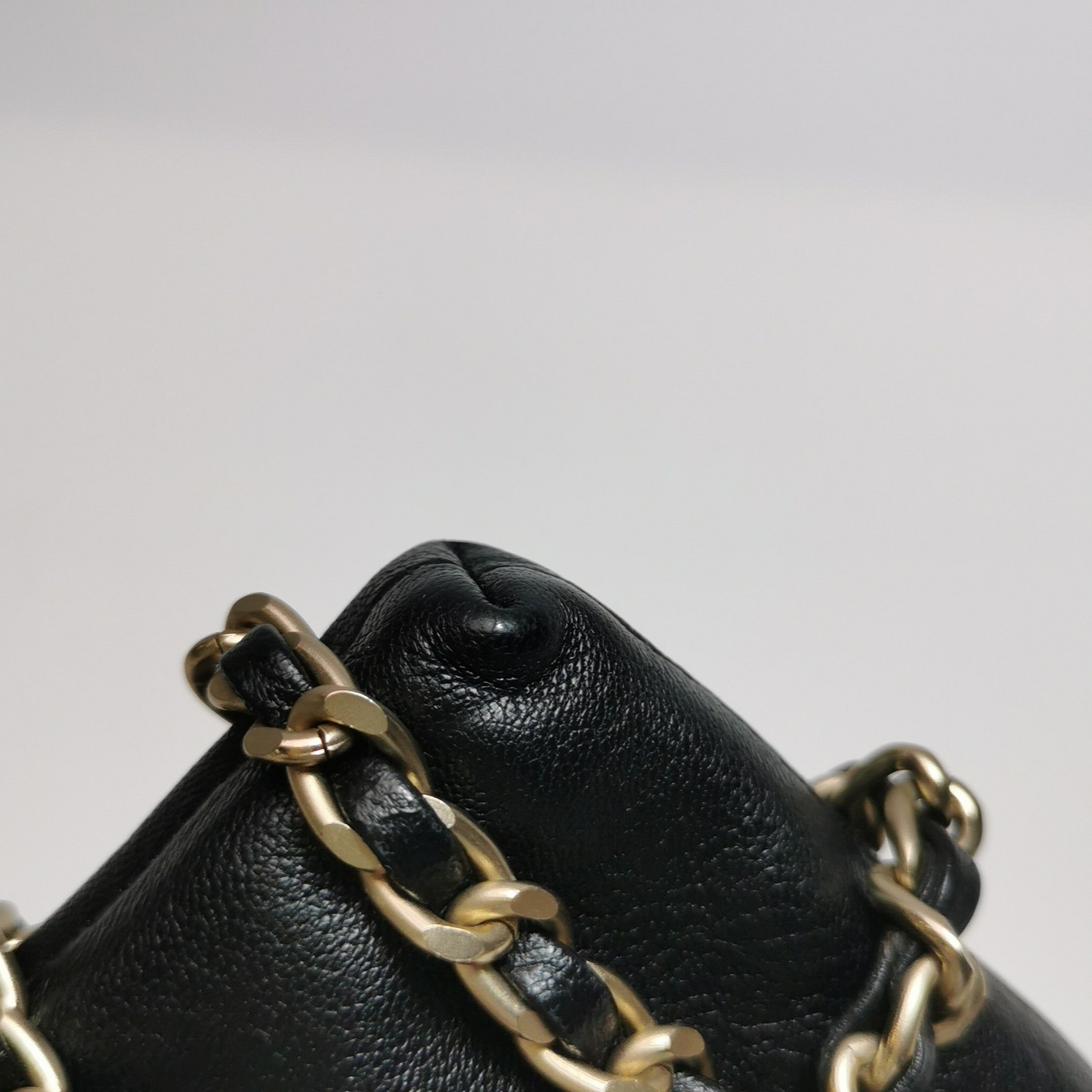 Chanel Chanel Women os Shoulder Bags Size ONE SIZE - 14 Thumbnail