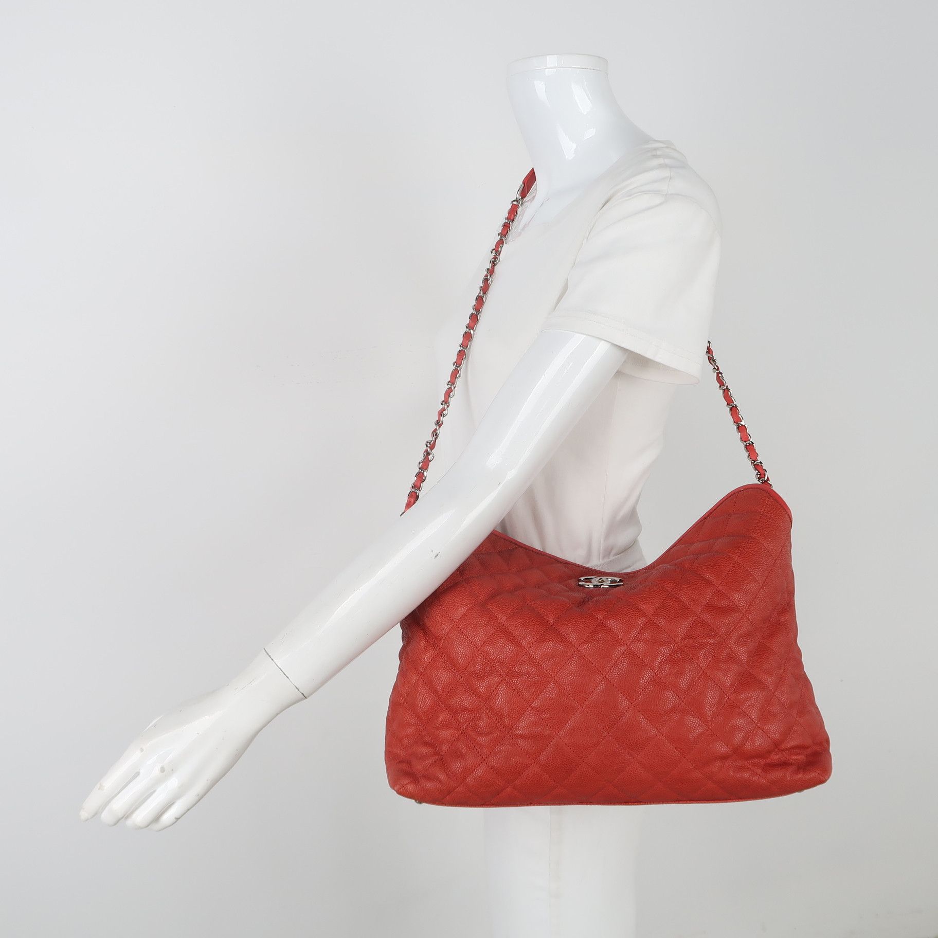 Chanel Chanel Women os Shoulder Bags Size ONE SIZE - 2 Thumbnail