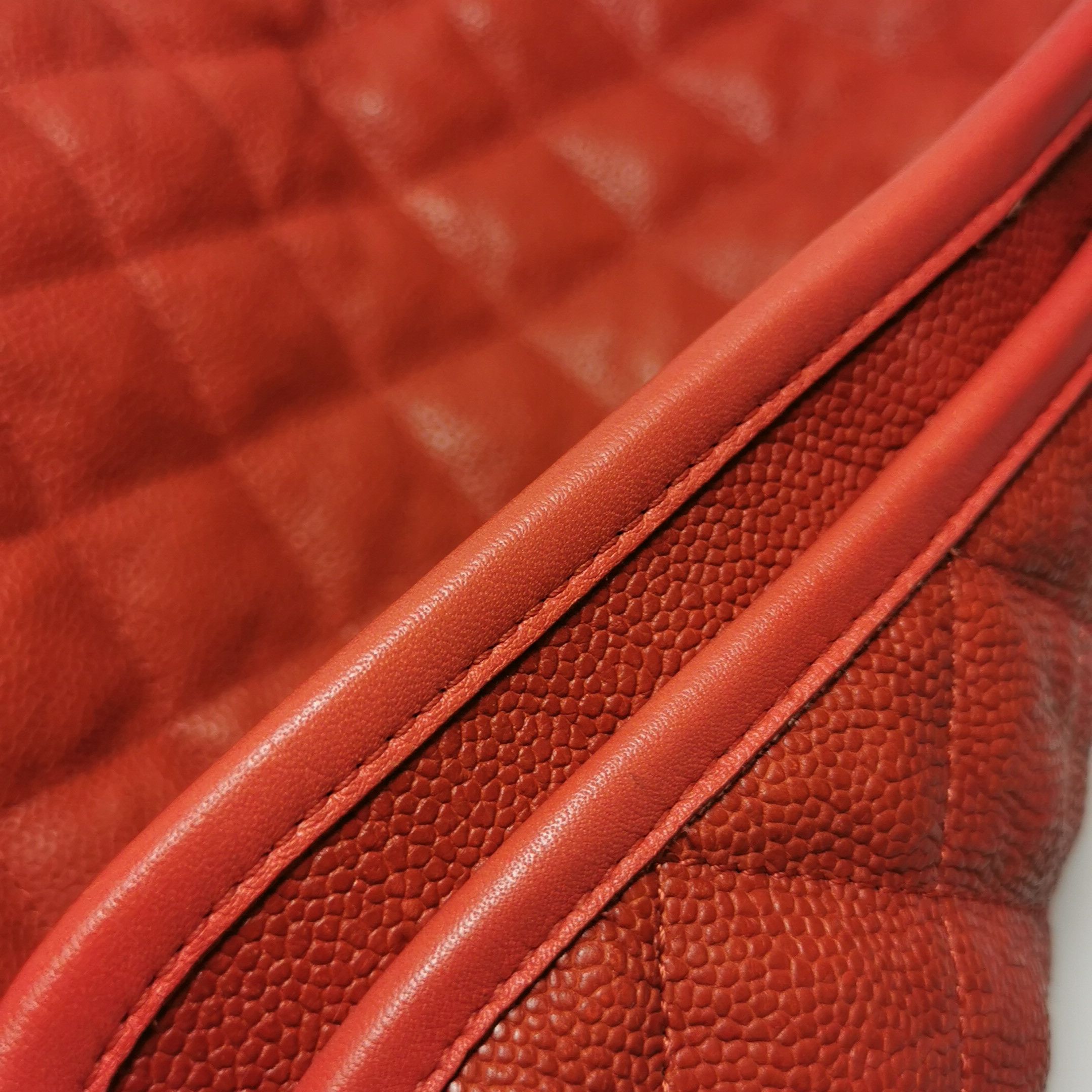 Chanel Chanel Women os Shoulder Bags Size ONE SIZE - 23 Thumbnail