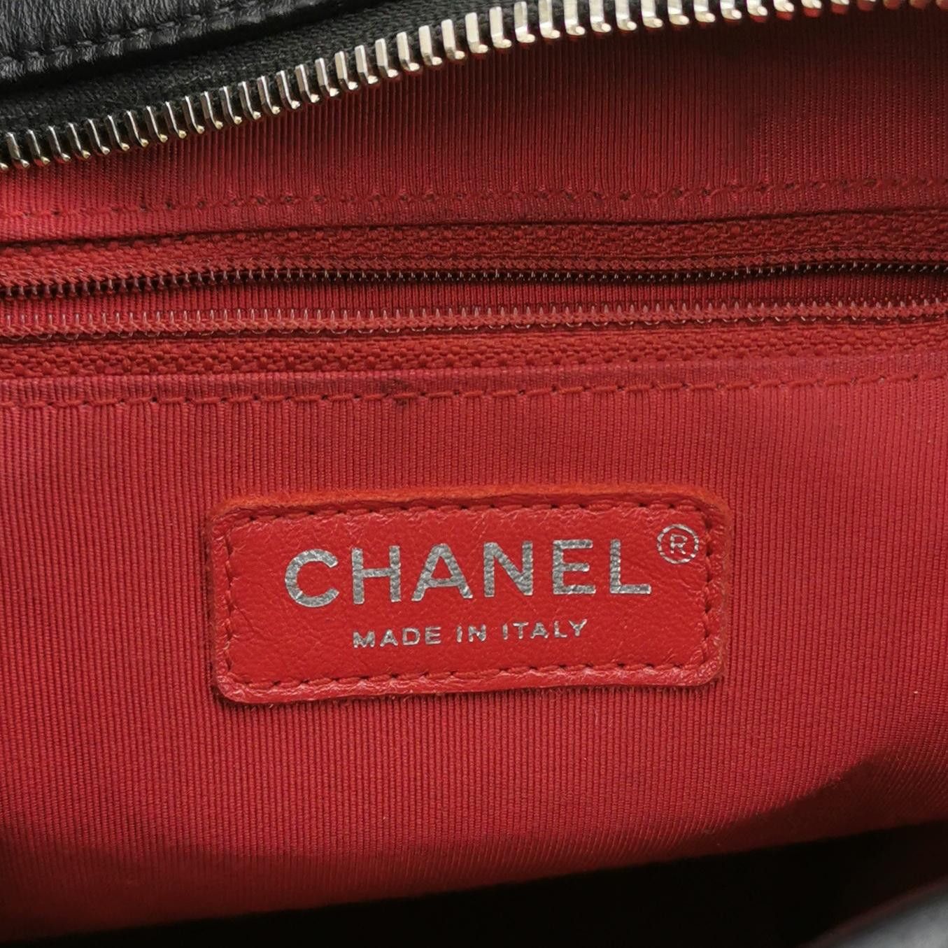 Chanel Chanel Women os Shoulder Bags Size ONE SIZE - 8 Thumbnail
