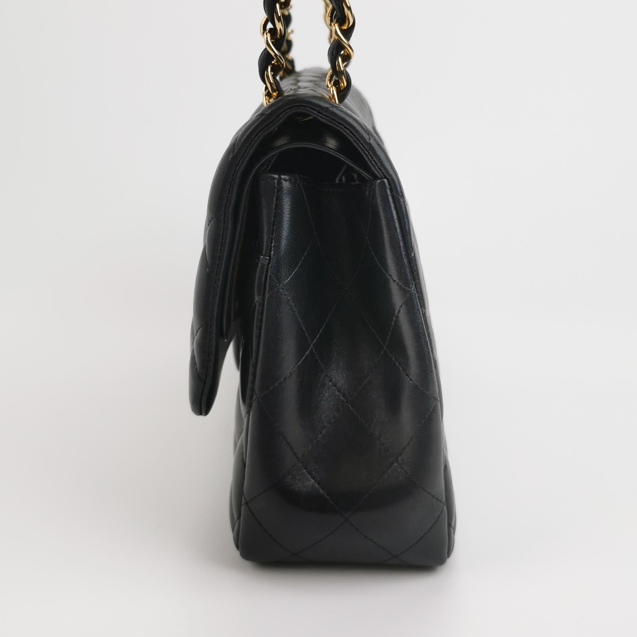 Chanel Chanel Women os Shoulder Bags Size ONE SIZE - 3 Thumbnail