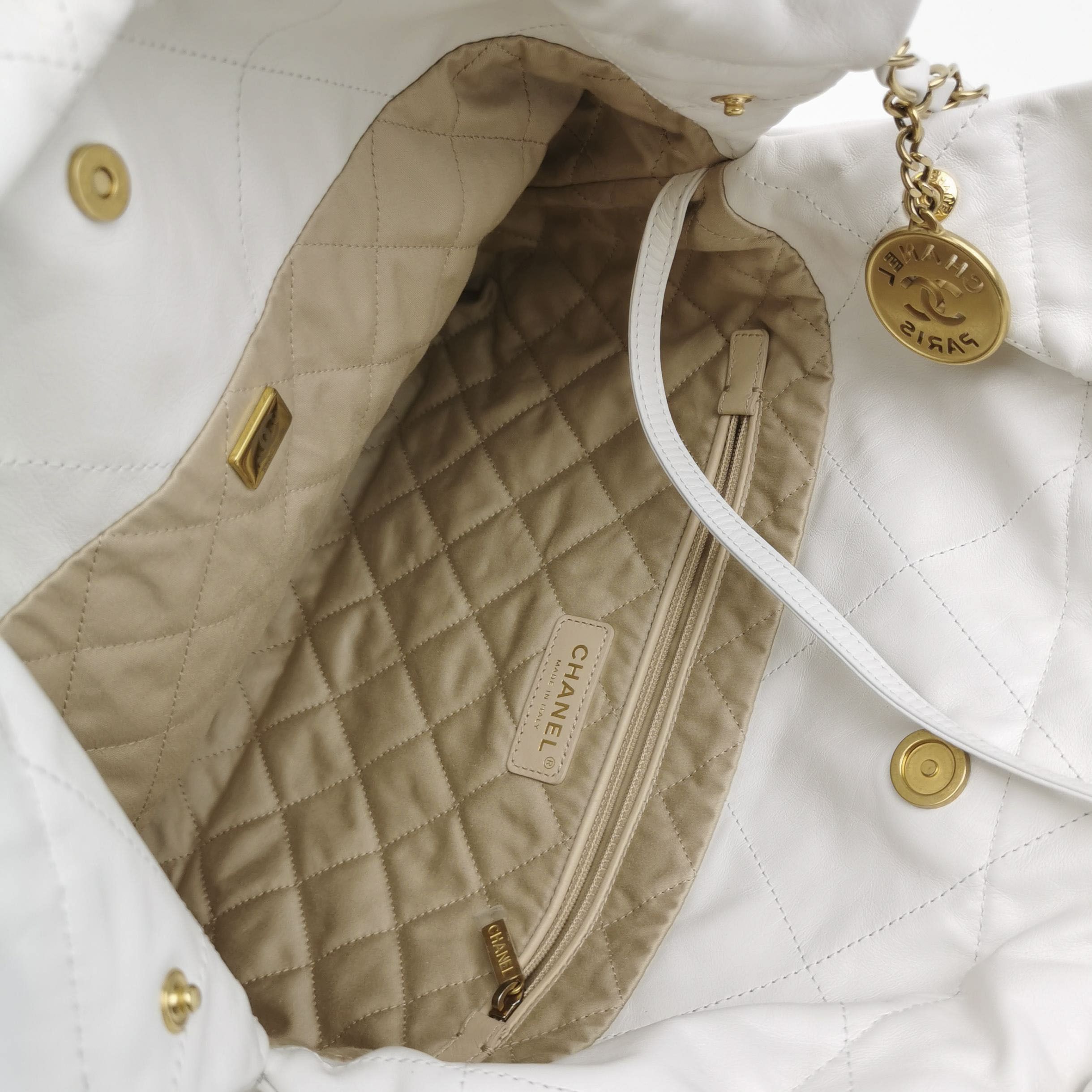 Chanel Chanel Women os Shoulder Bags Size ONE SIZE - 8 Thumbnail