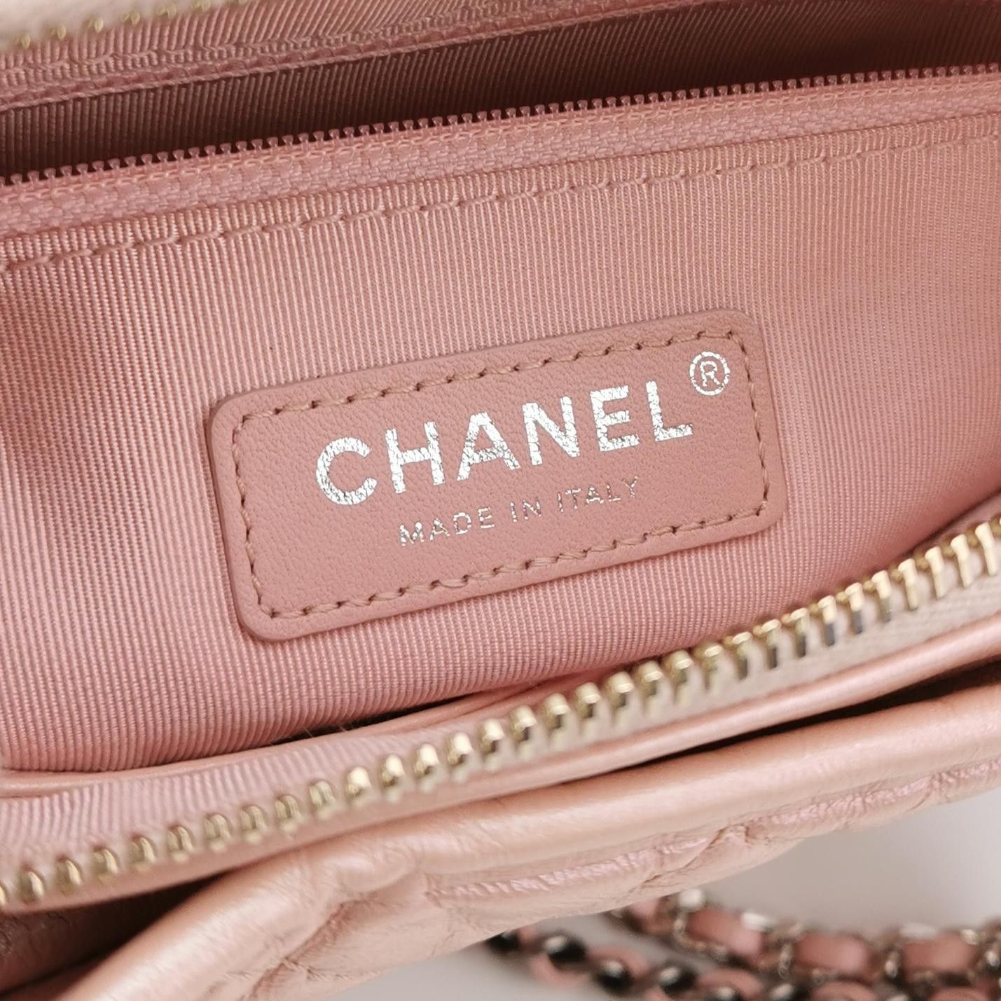 Chanel Chanel Women os Shoulder Bags Size ONE SIZE - 8 Thumbnail