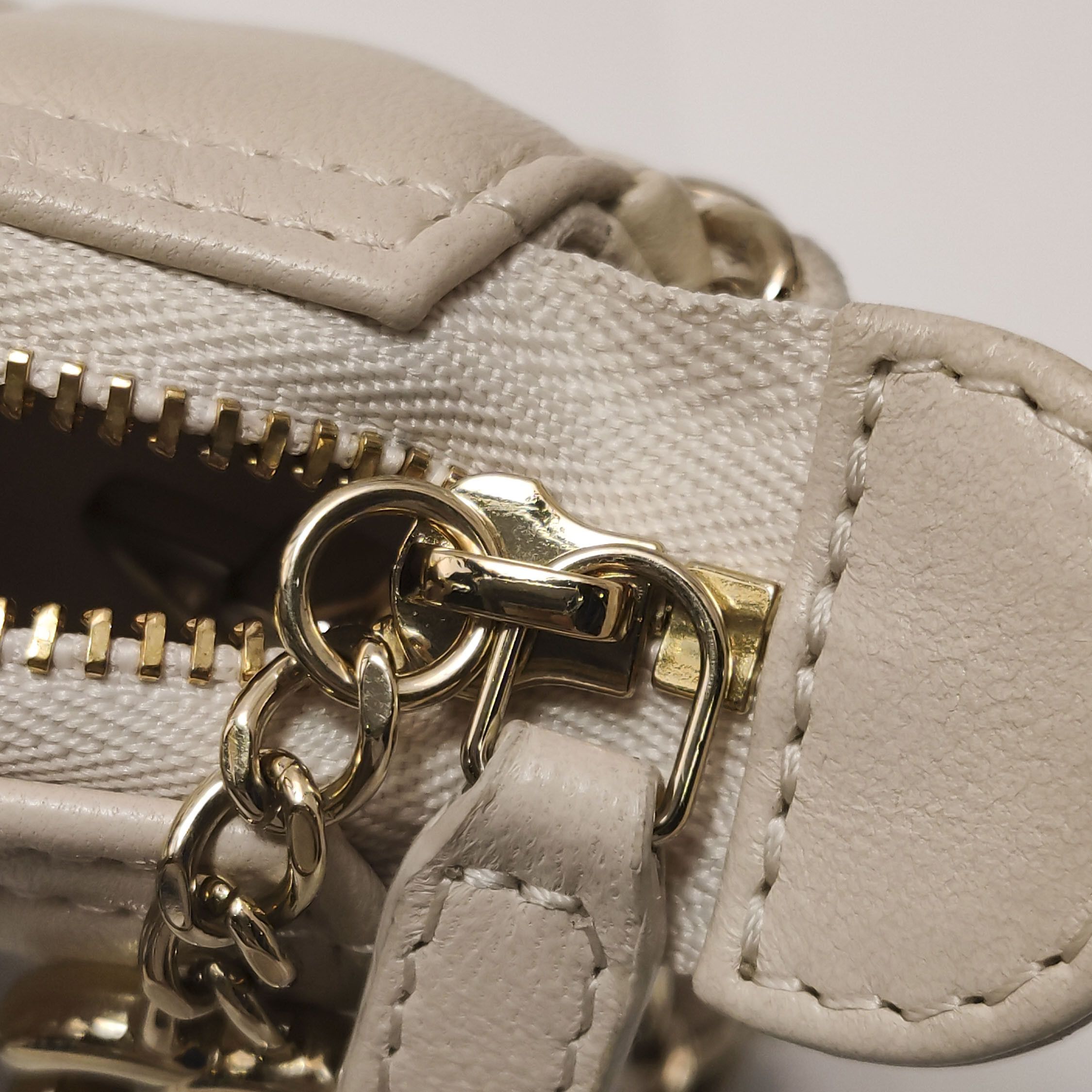 Chanel Chanel Women os Shoulder Bags Size ONE SIZE - 12 Thumbnail