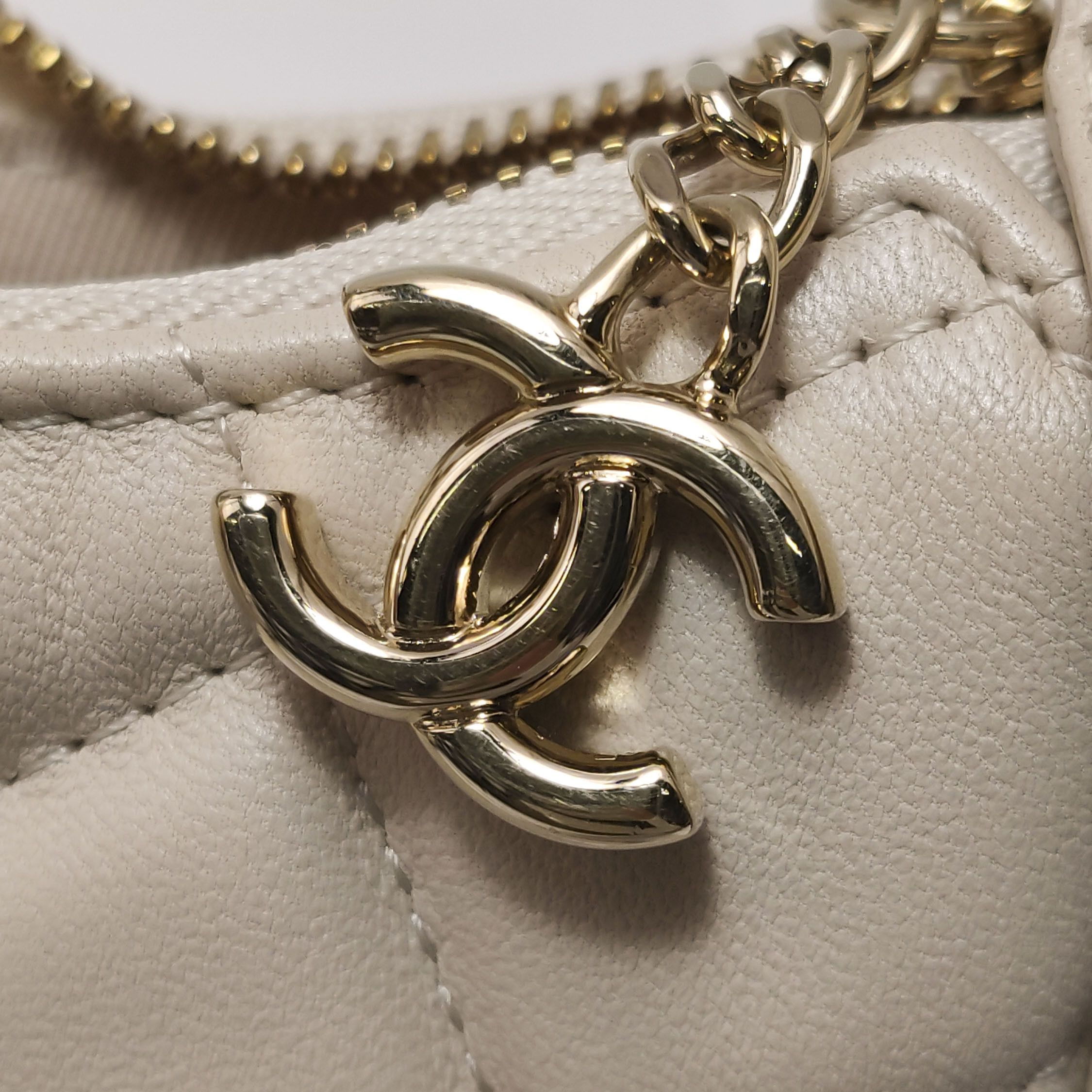 Chanel Chanel Women os Shoulder Bags Size ONE SIZE - 11 Thumbnail