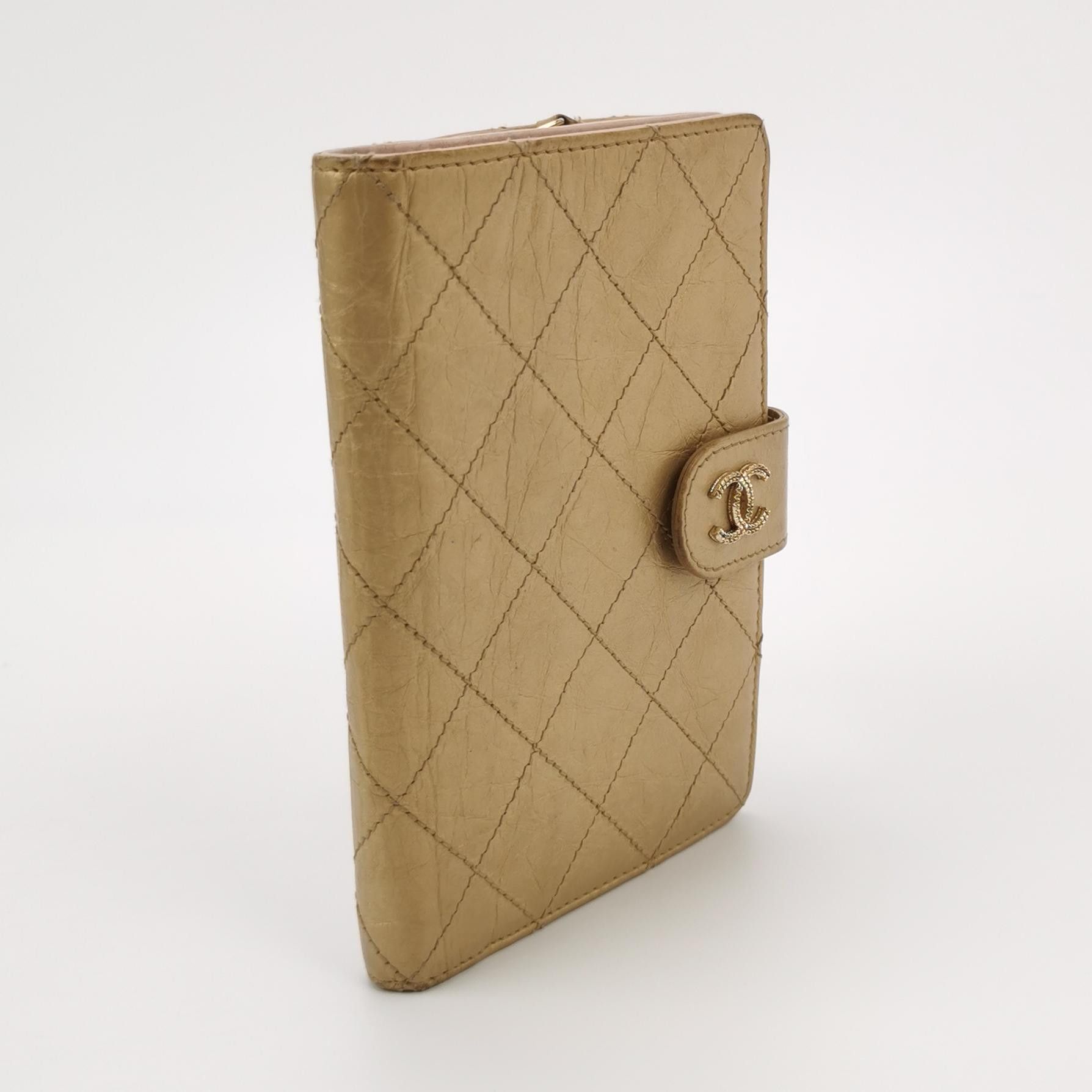 Chanel Chanel Women os Wallets Size ONE SIZE - 3 Thumbnail