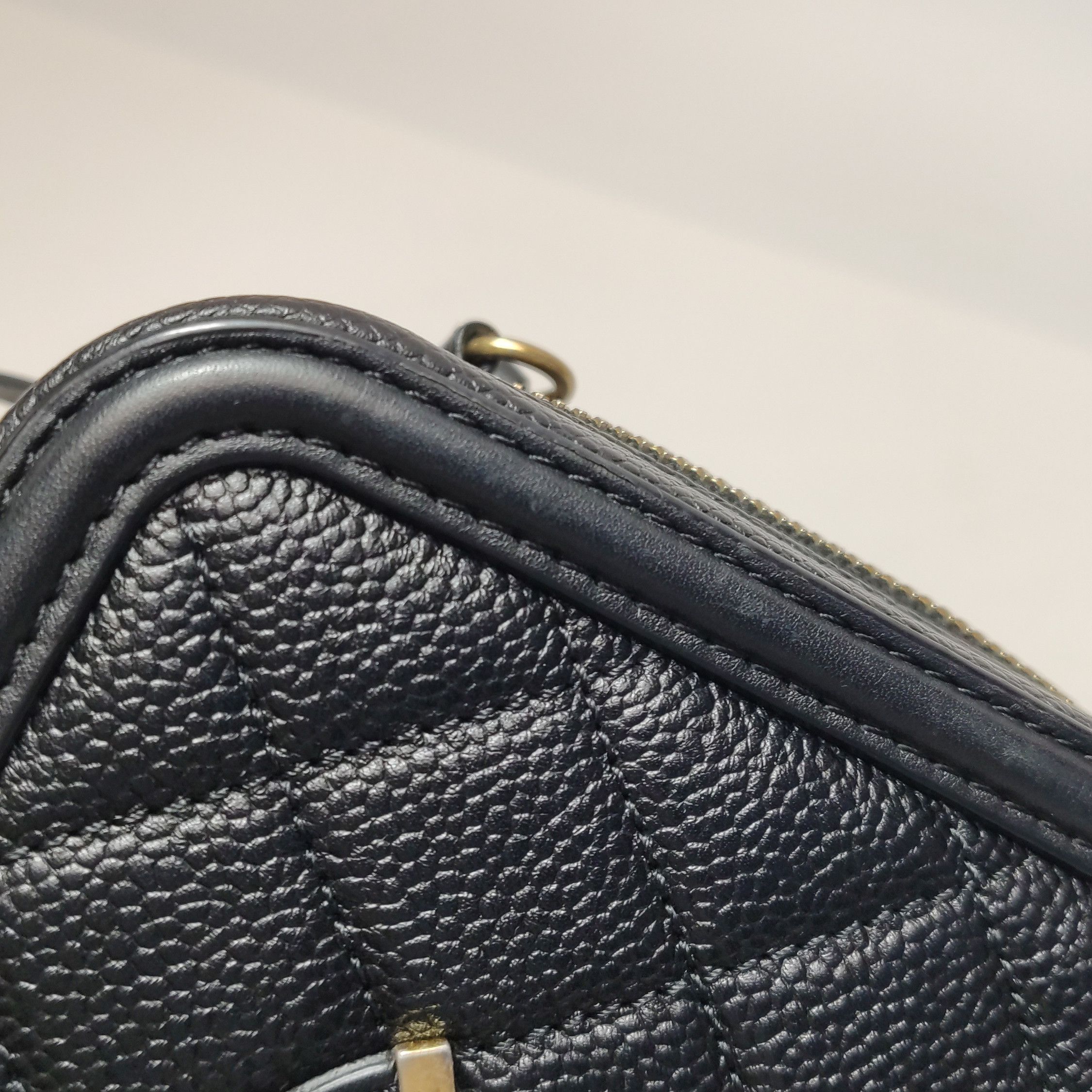 Chanel Chanel Women os Crossbody Bags Size ONE SIZE - 16 Thumbnail