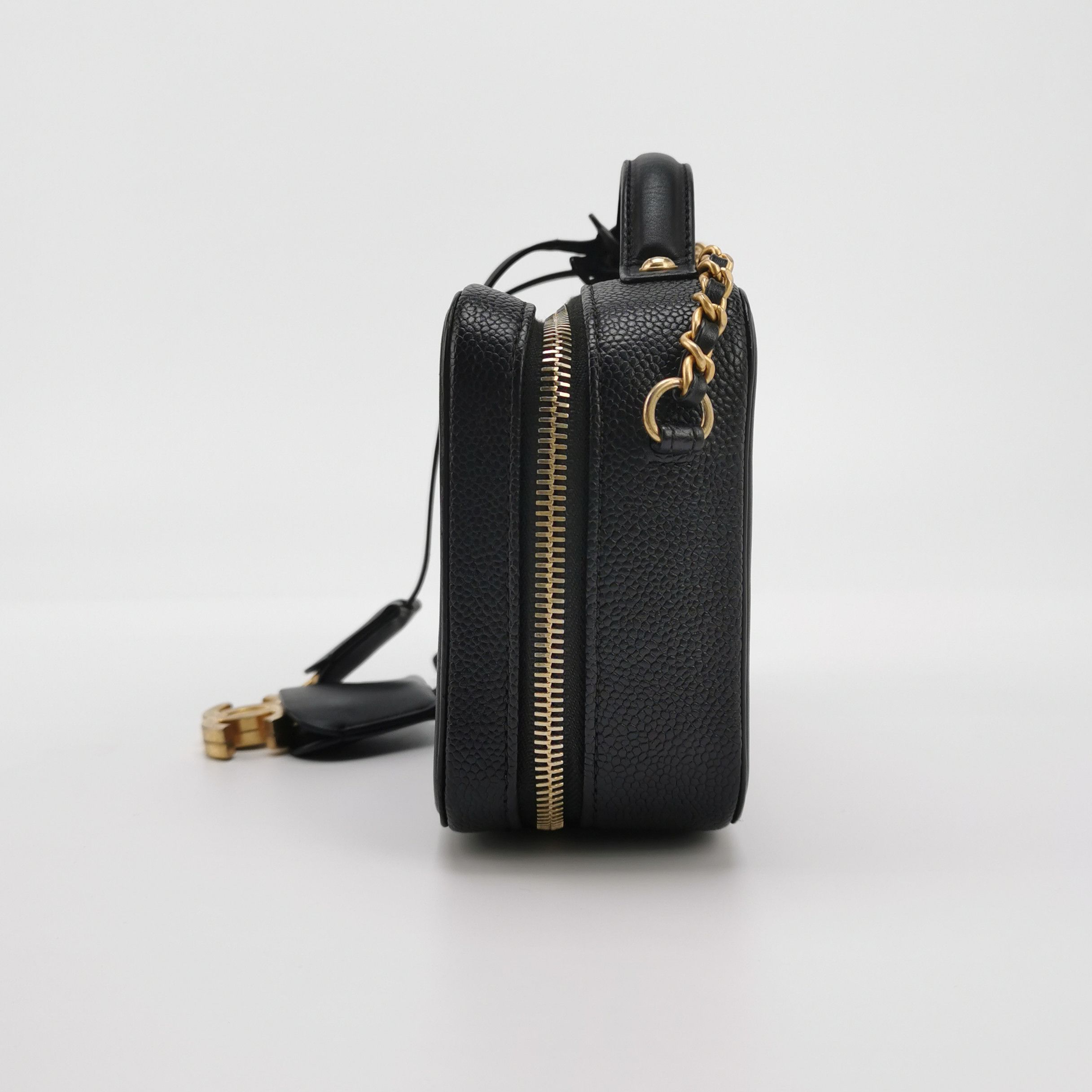 Chanel Chanel Women os Crossbody Bags Size ONE SIZE - 3 Thumbnail