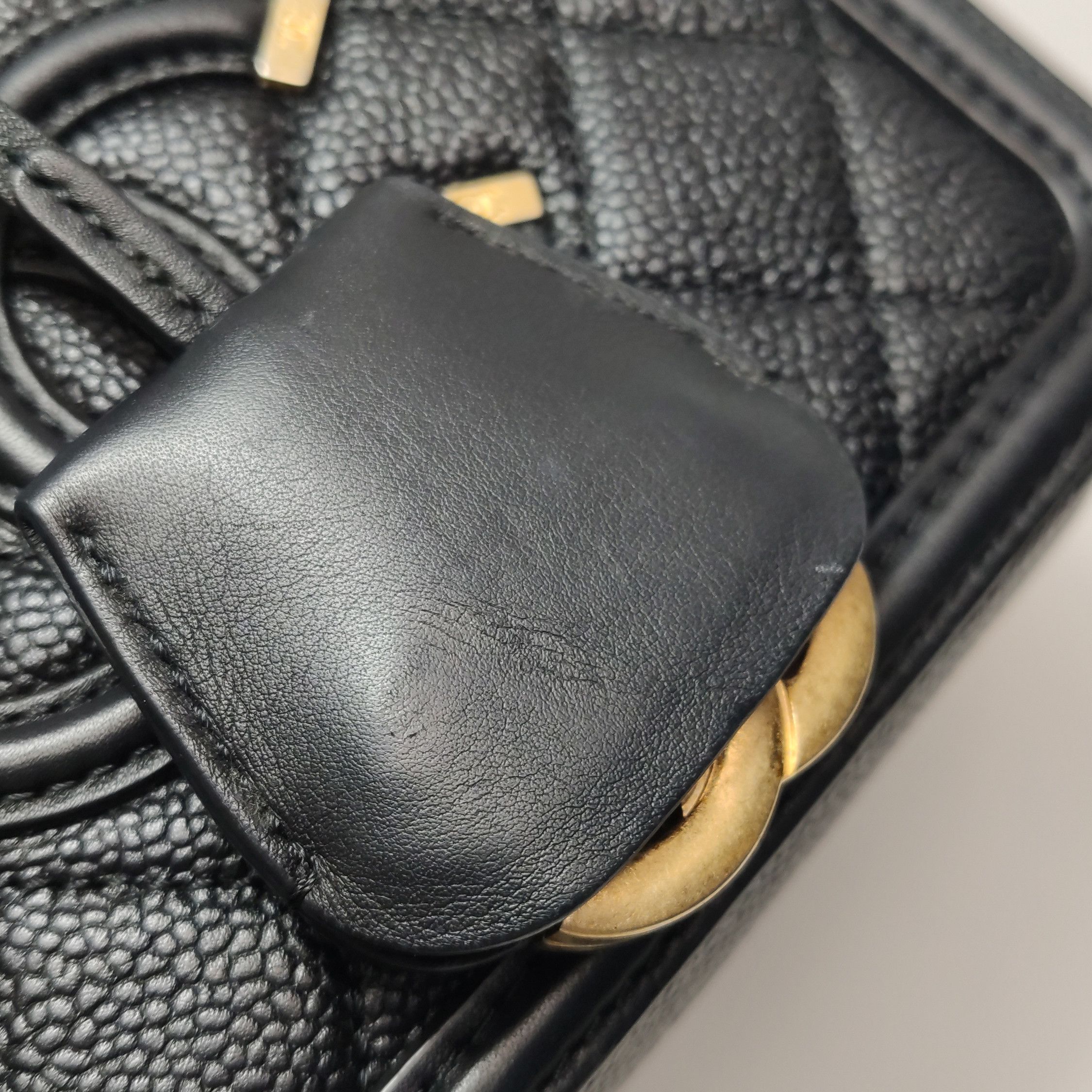 Chanel Chanel Women os Crossbody Bags Size ONE SIZE - 20 Thumbnail