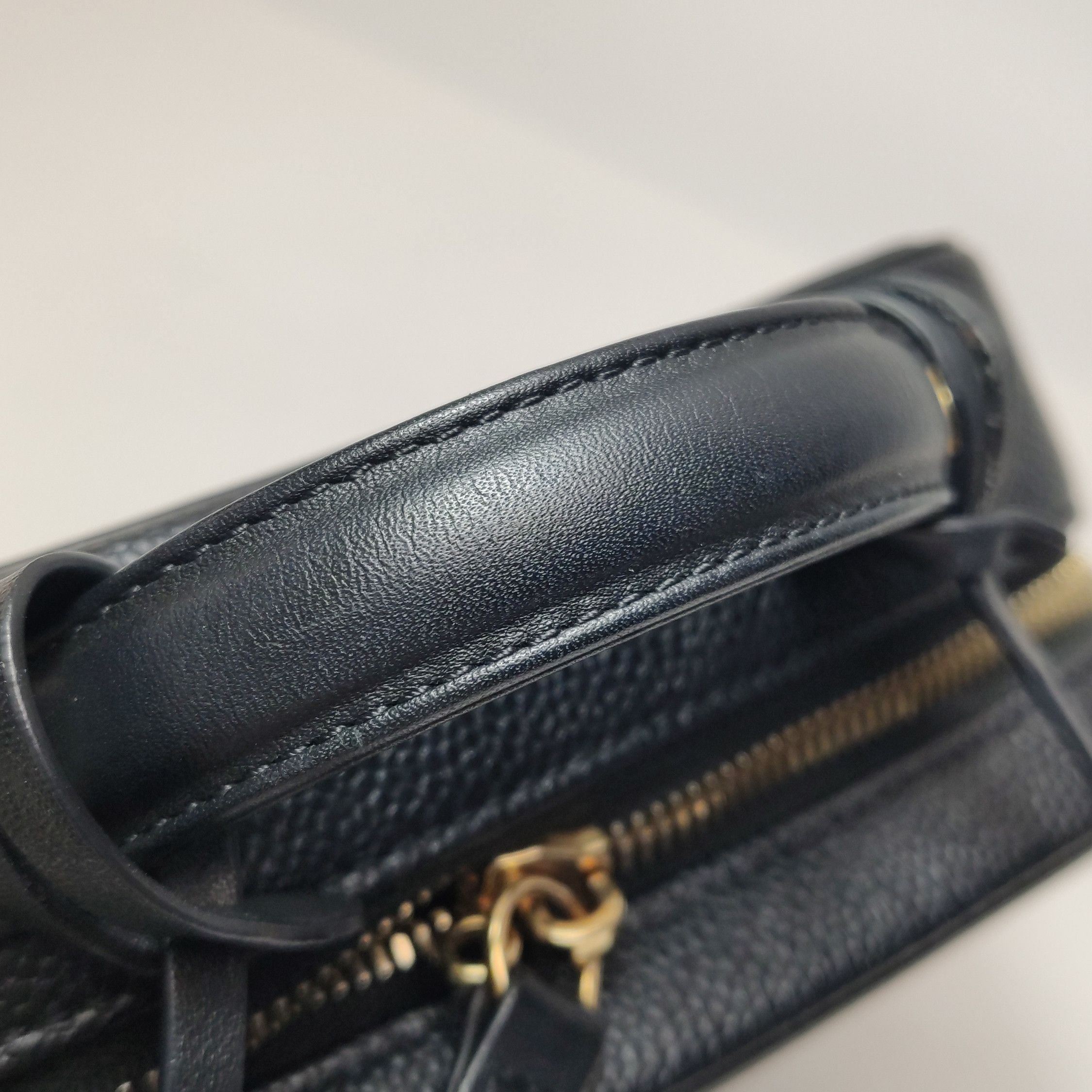 Chanel Chanel Women os Crossbody Bags Size ONE SIZE - 19 Thumbnail
