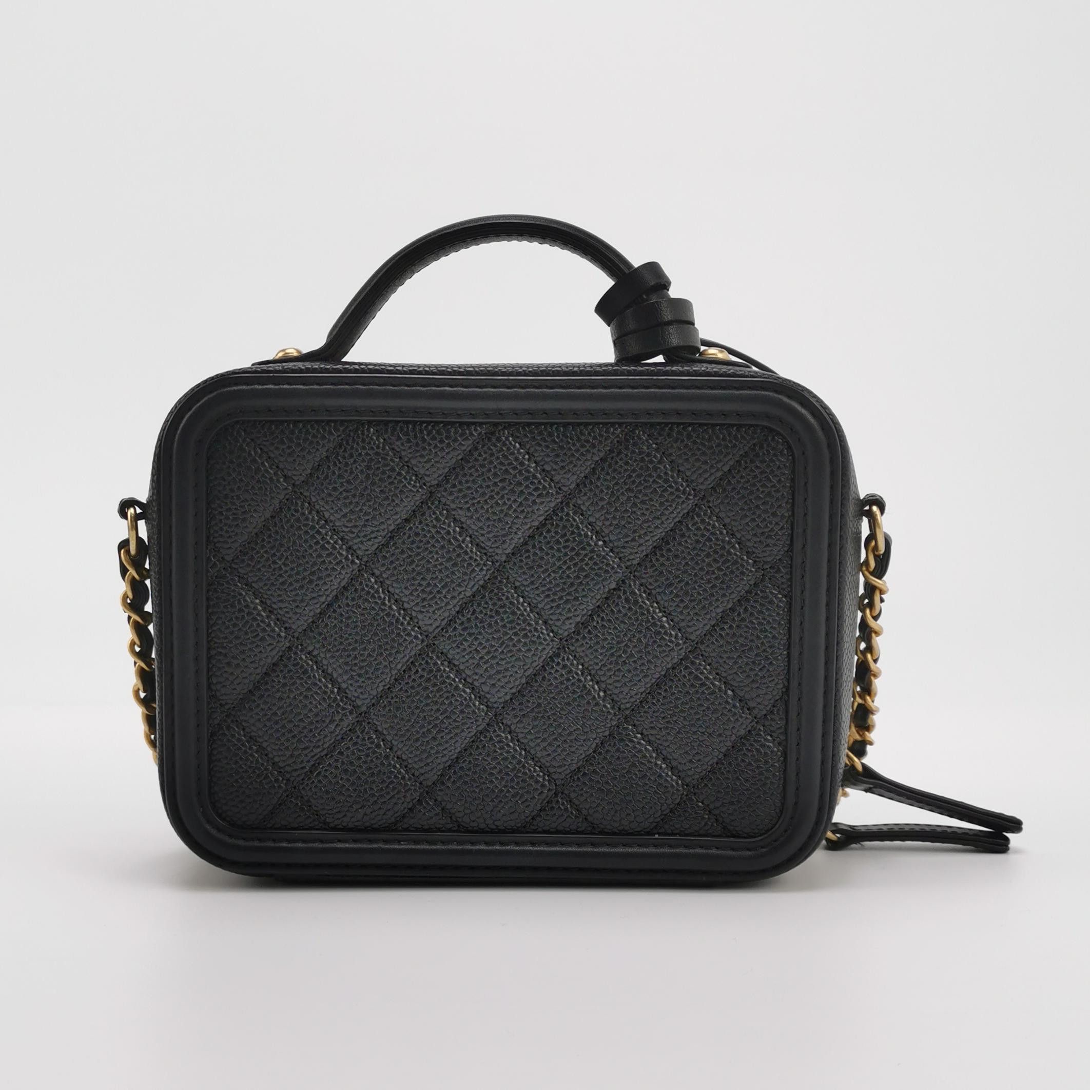 Chanel Chanel Women os Crossbody Bags Size ONE SIZE - 5 Thumbnail