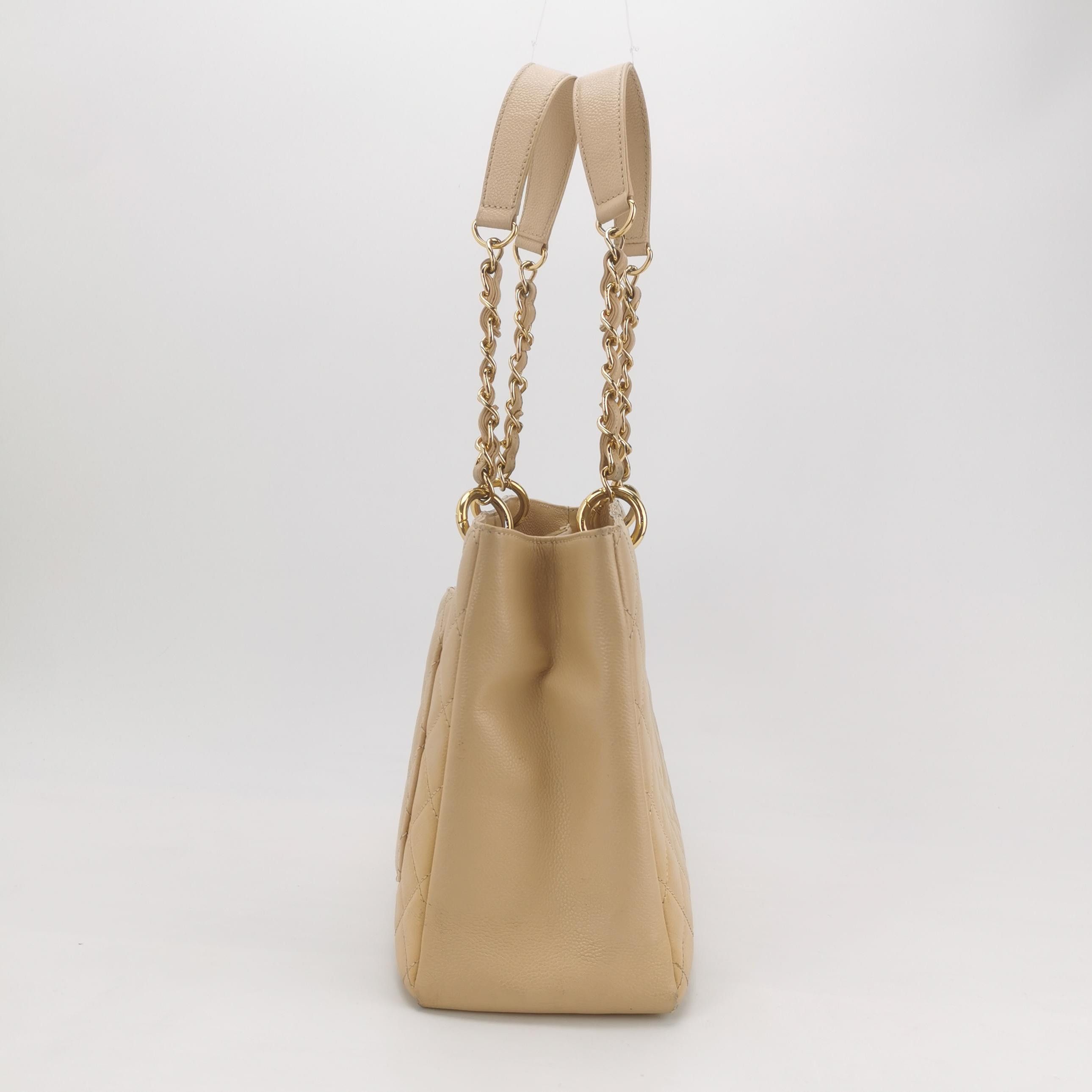 Chanel Chanel Women os Shoulder Bags Size ONE SIZE - 4 Thumbnail