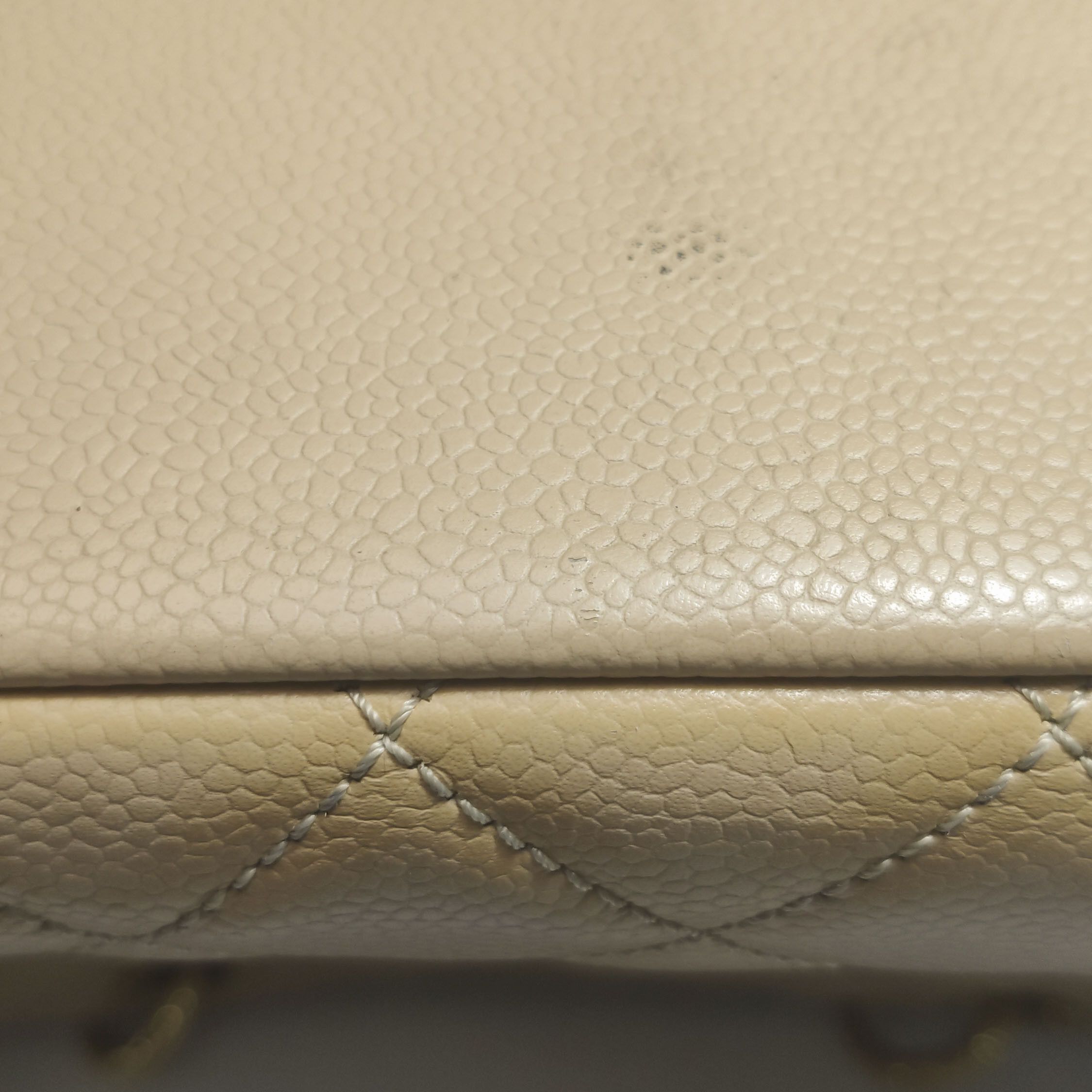 Chanel Chanel Women os Shoulder Bags Size ONE SIZE - 18 Thumbnail