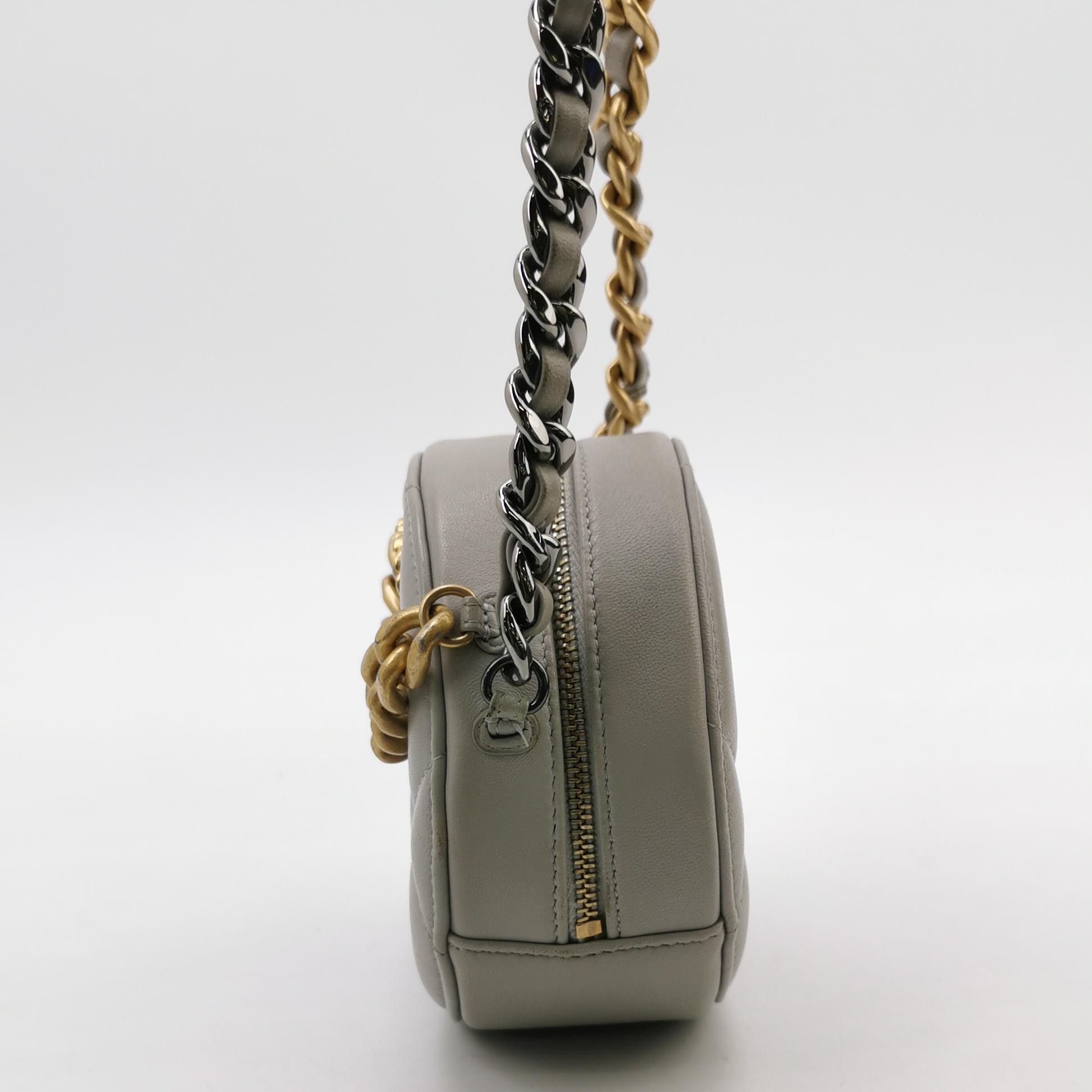 Chanel Chanel Women os Shoulder Bags Size ONE SIZE - 3 Thumbnail