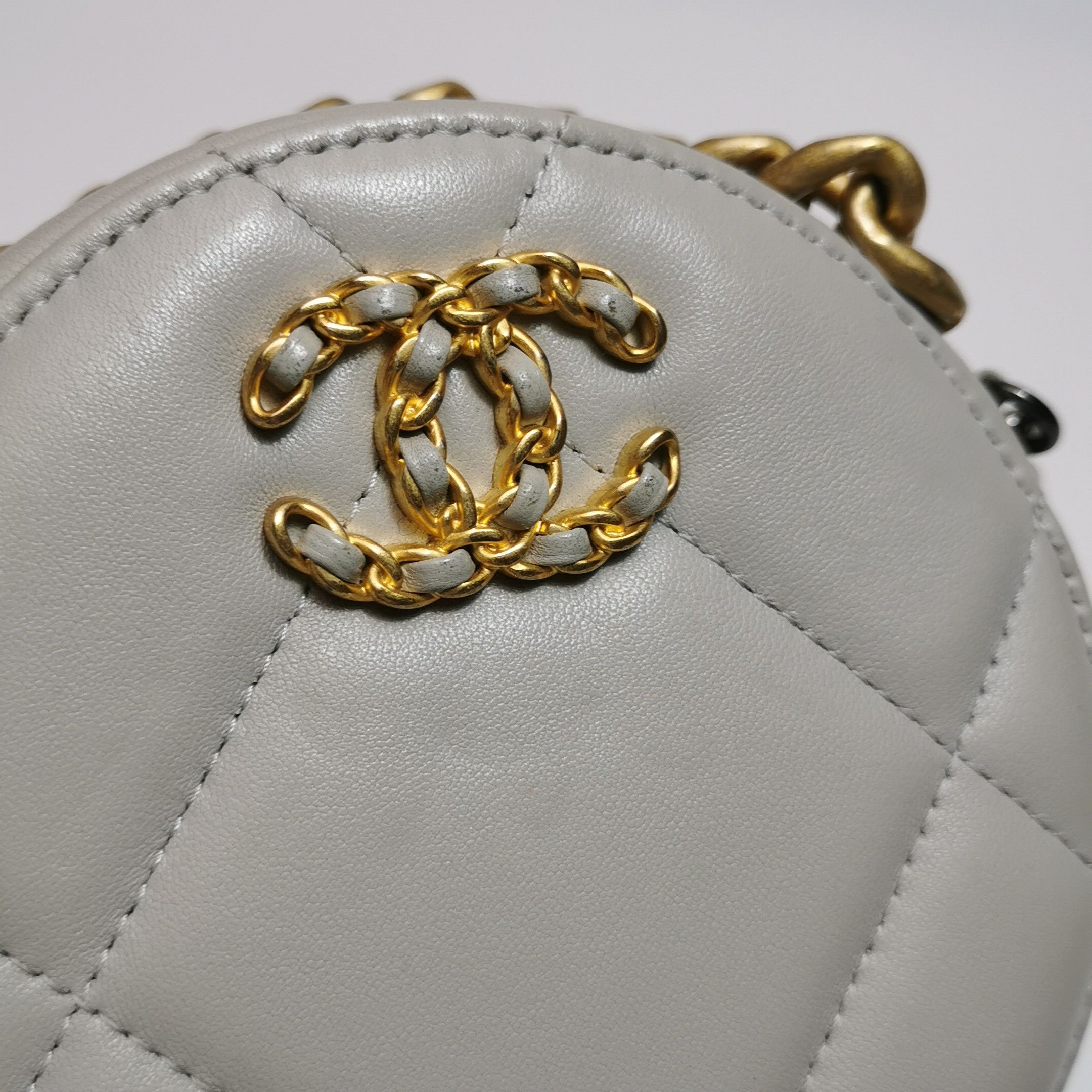 Chanel Chanel Women os Shoulder Bags Size ONE SIZE - 11 Thumbnail