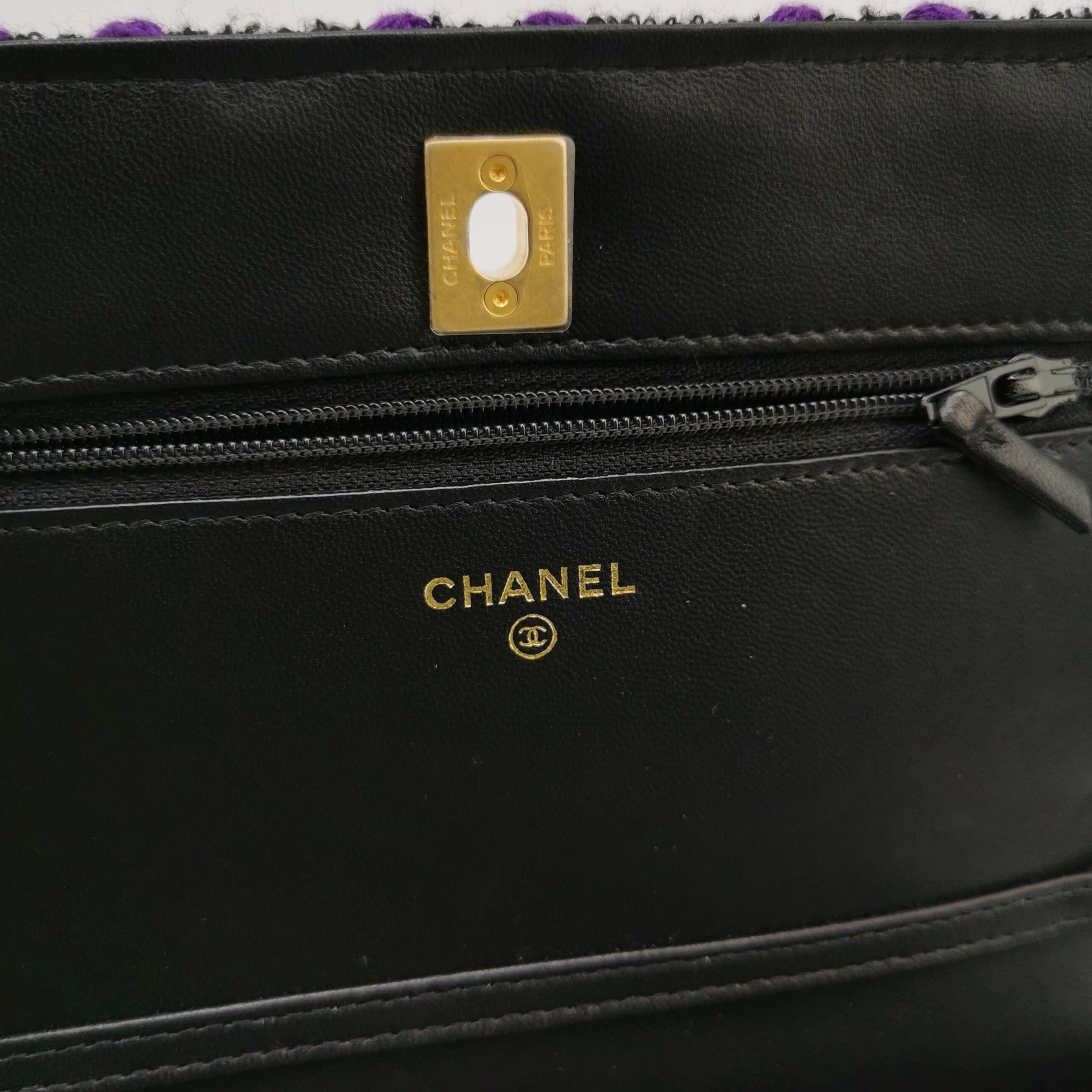Chanel Chanel Women os Shoulder Bags Size ONE SIZE - 8 Thumbnail