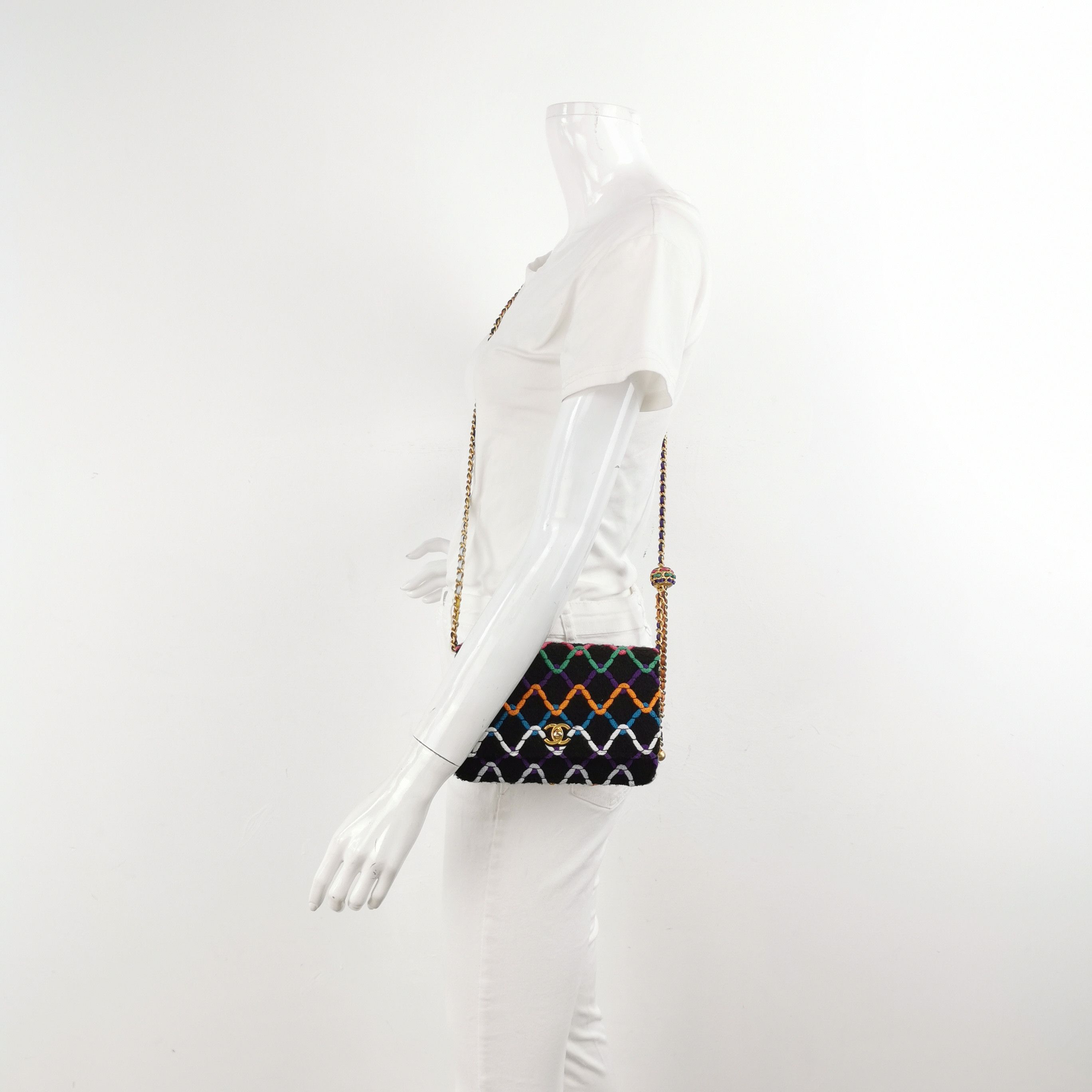 Chanel Chanel Women os Shoulder Bags Size ONE SIZE - 2 Thumbnail