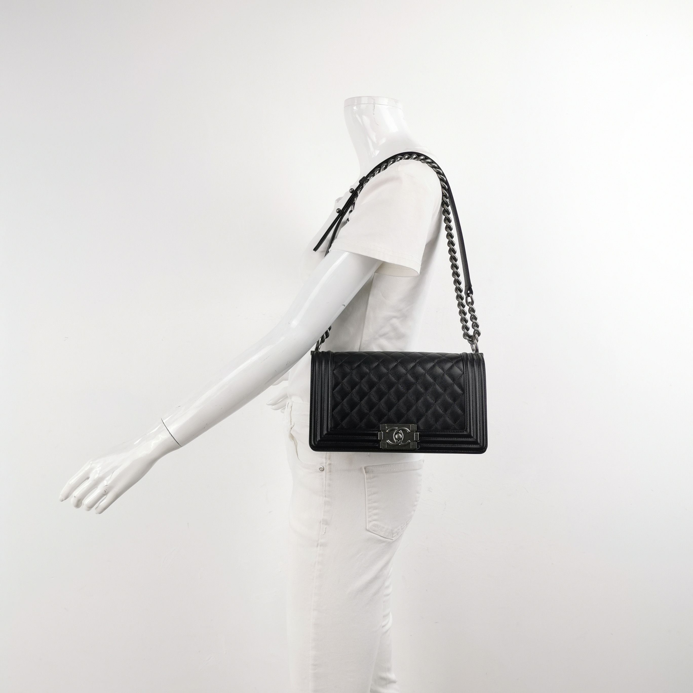 Chanel Chanel Women os Shoulder Bags Size ONE SIZE - 2 Thumbnail